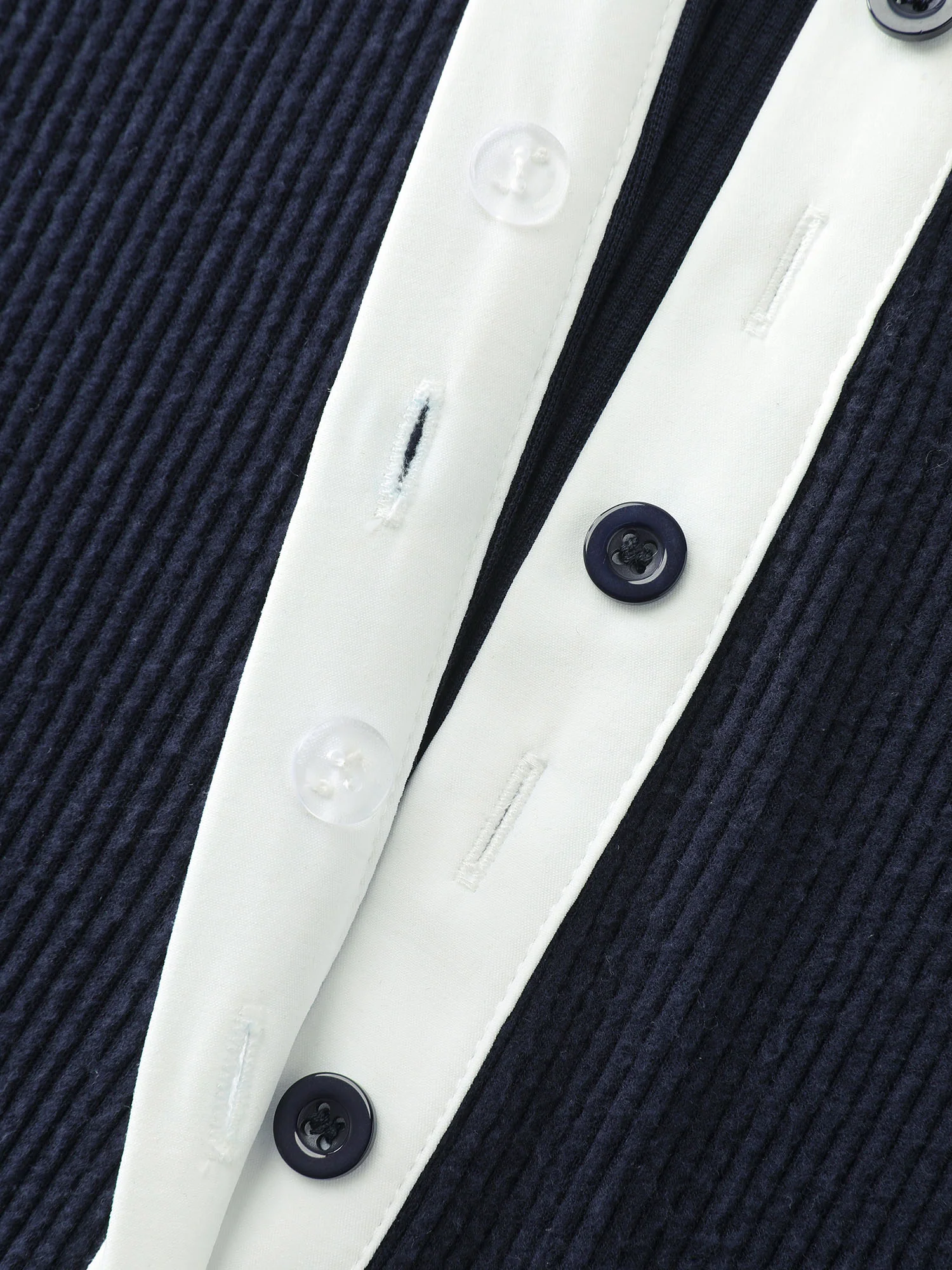 Color Contrast Placket Button T-Shirt - Image 6