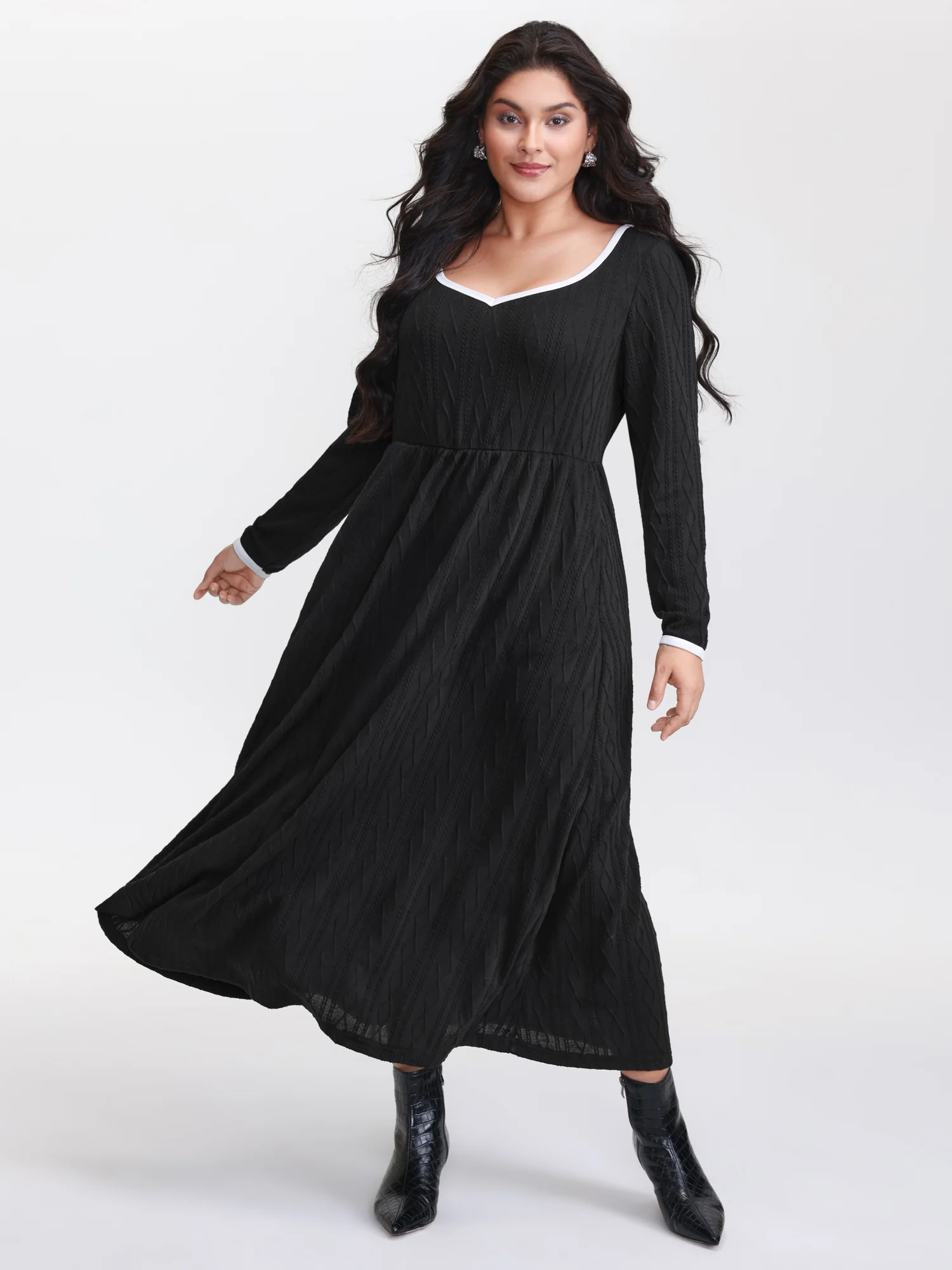 Color Contrast Pockets Knit Maxi Dress