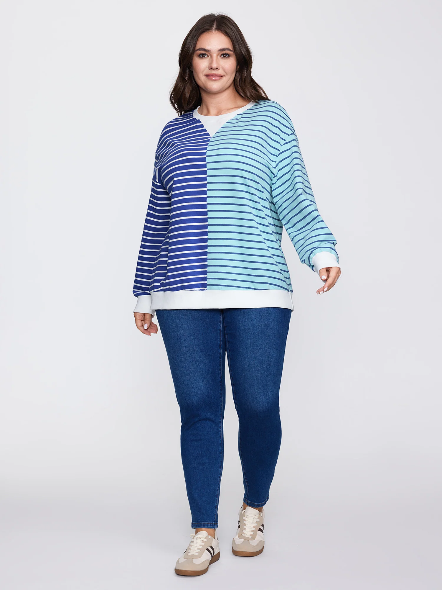 Color Contrast Stripe Print V-Neck Sweatshirt - Image 3