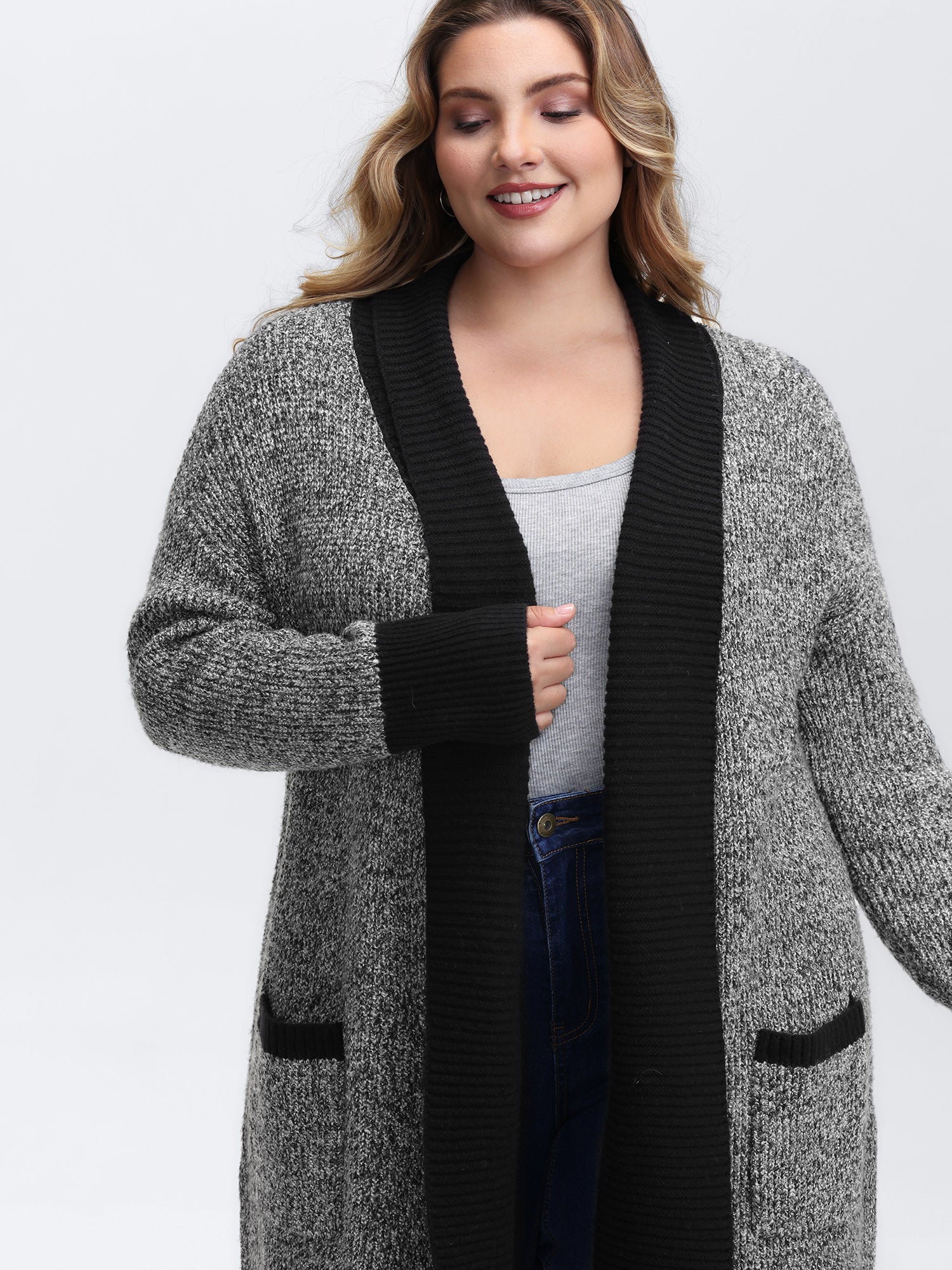 Color Contrast Trim Textured Pocket Knit Cardigan - Image 2