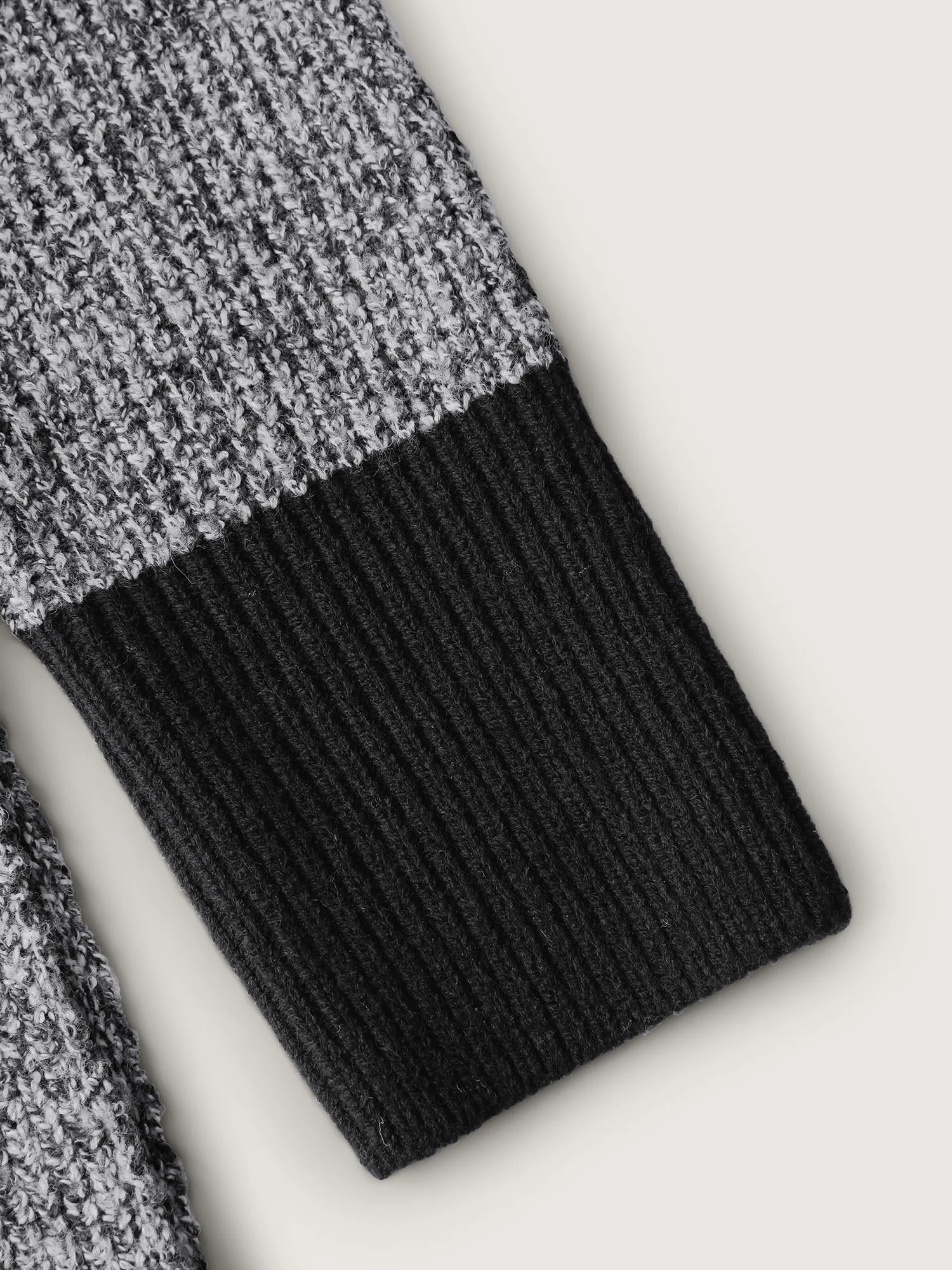 Color Contrast Trim Textured Pocket Knit Cardigan - Image 8