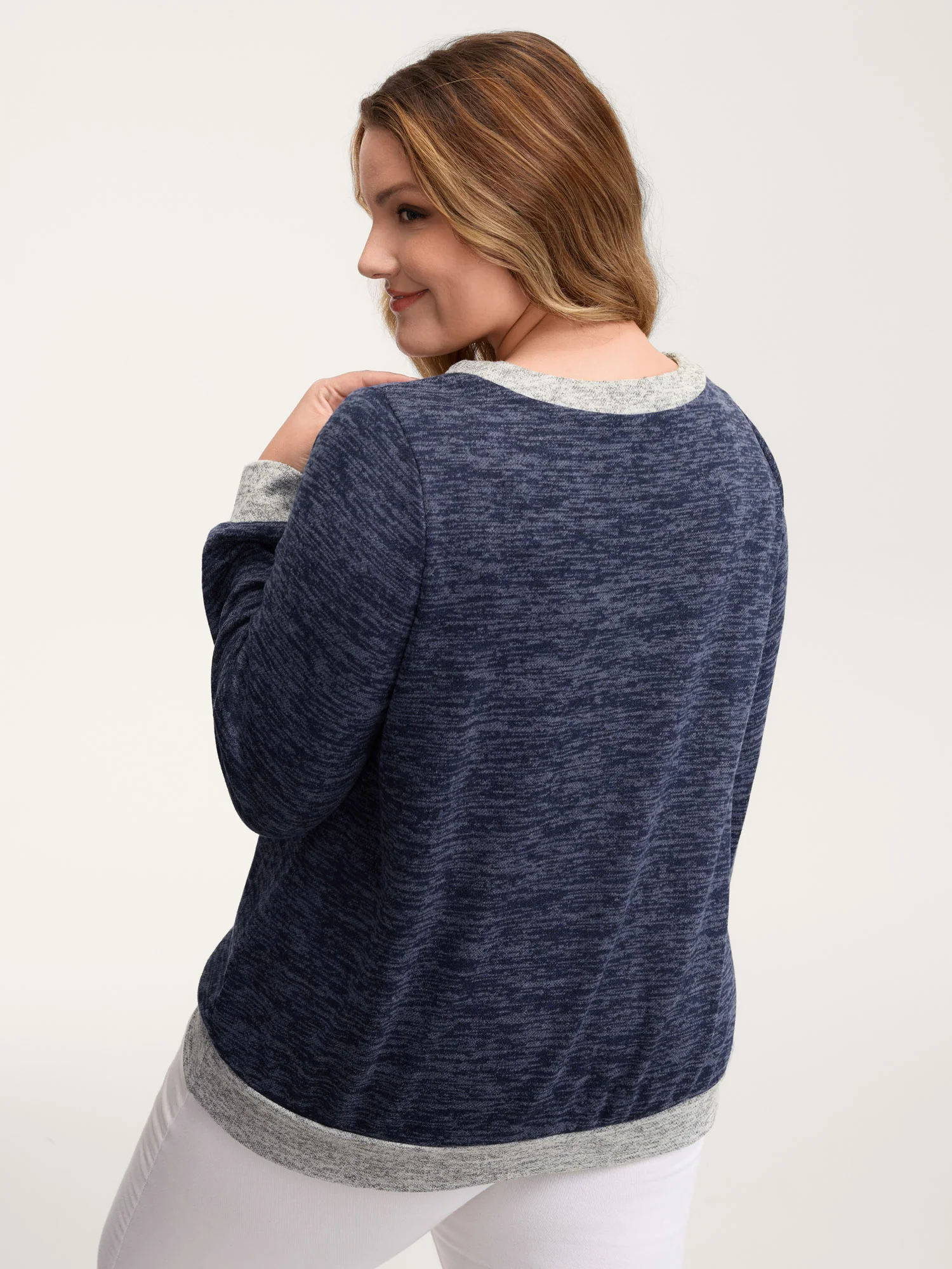 Color Contrast V-Neck Button Sweatshirt - Image 4