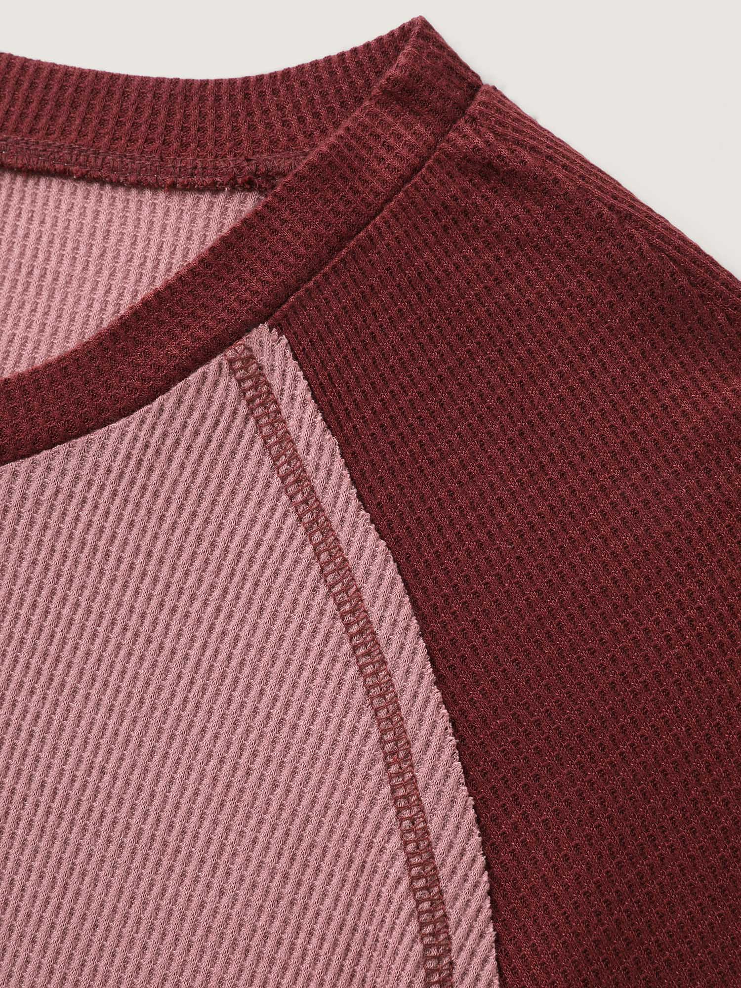 Color Contrast Waffle Knit T-Shirt - Image 13