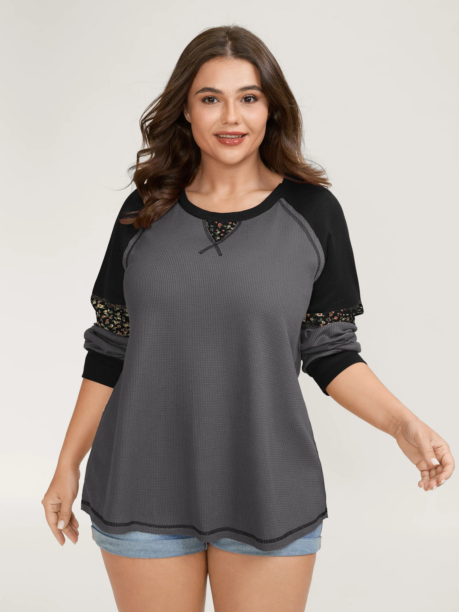 Color Contrast Waffle Knit T-Shirt - Image 18