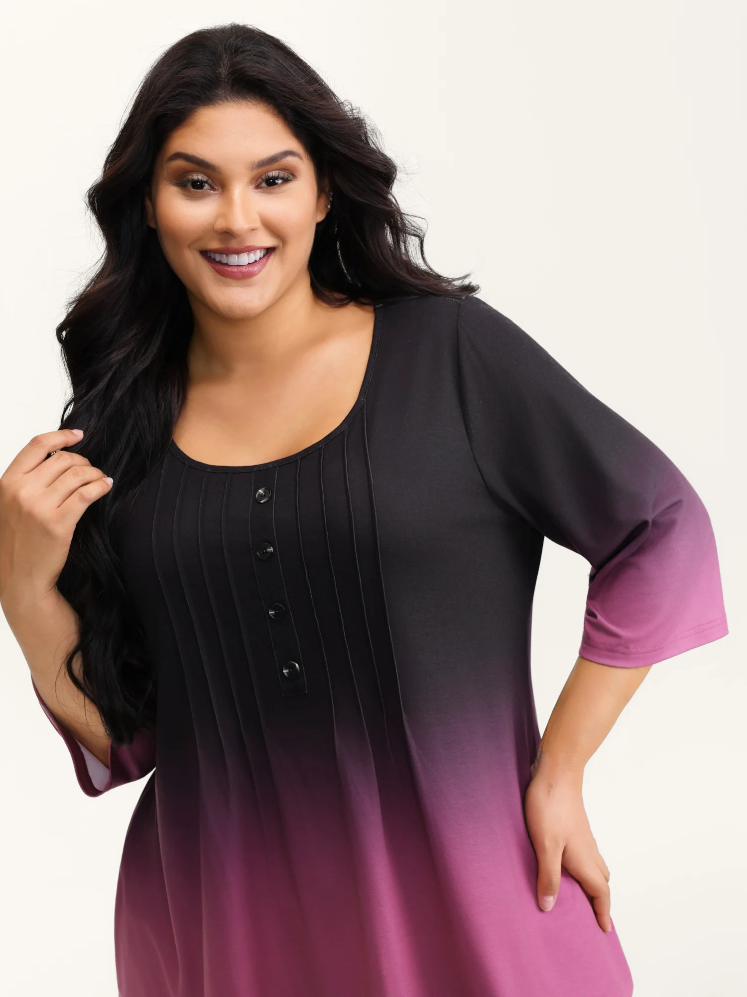 Color Gradient Pleated Button T-Shirt - Image 2