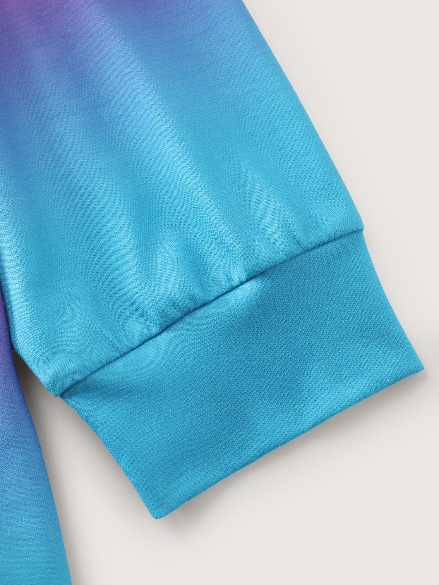 Color Gradient Stretchy Hem Hoodie - Image 7