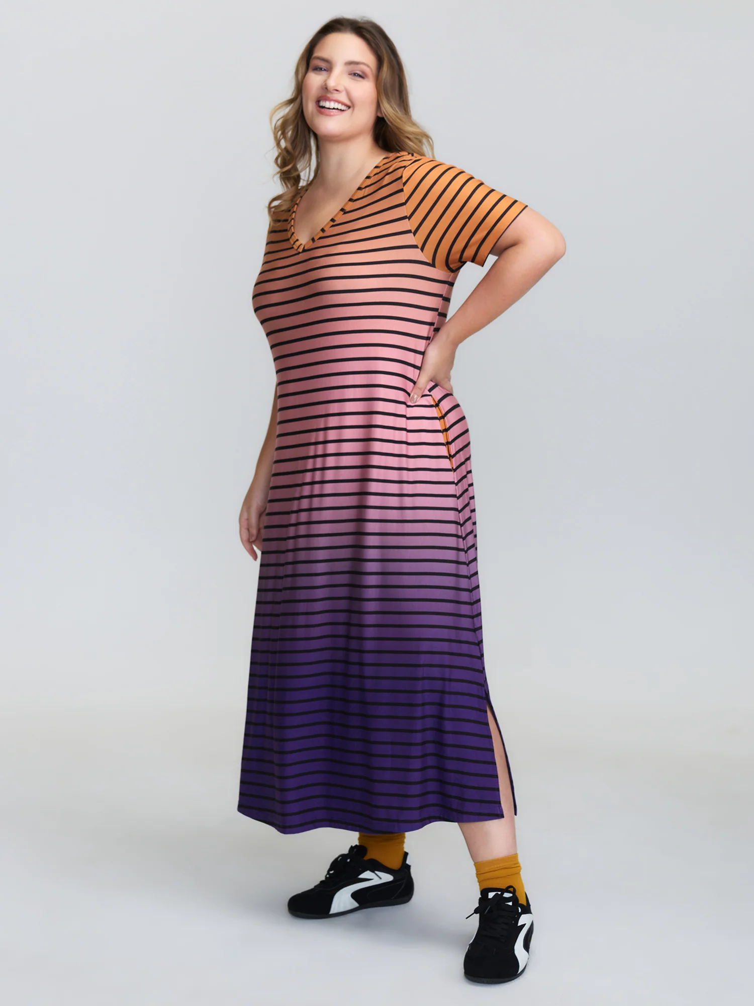 Color Gradient Stripe Slit Lounge Dress - Image 5