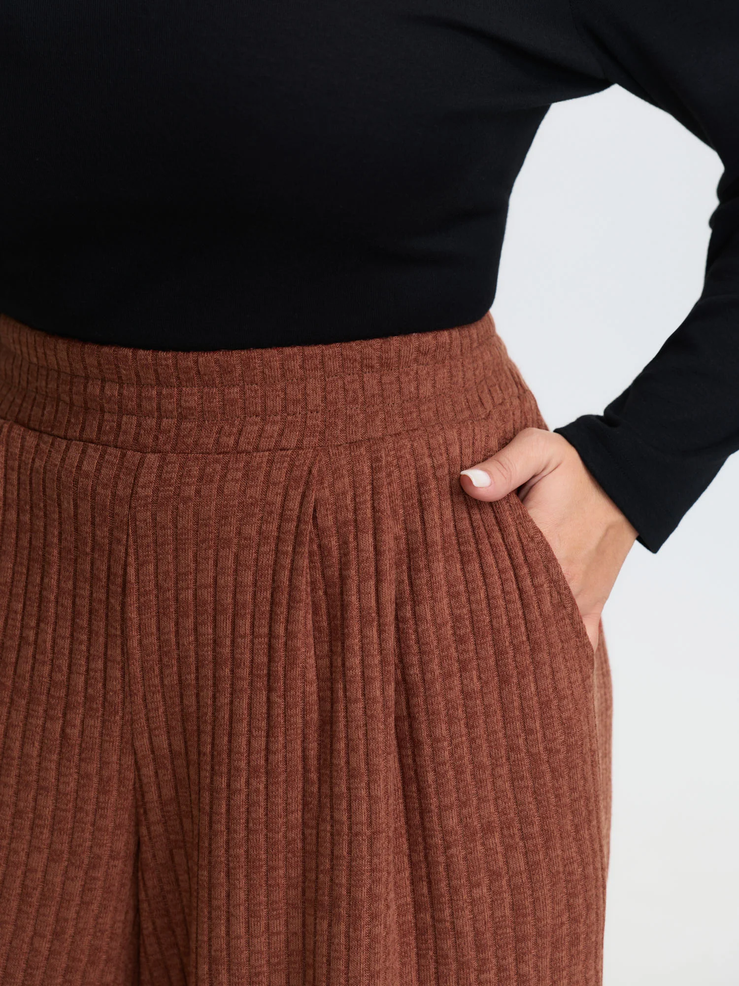 Color Mix Knit Textured Lounge Bottoms - Image 3