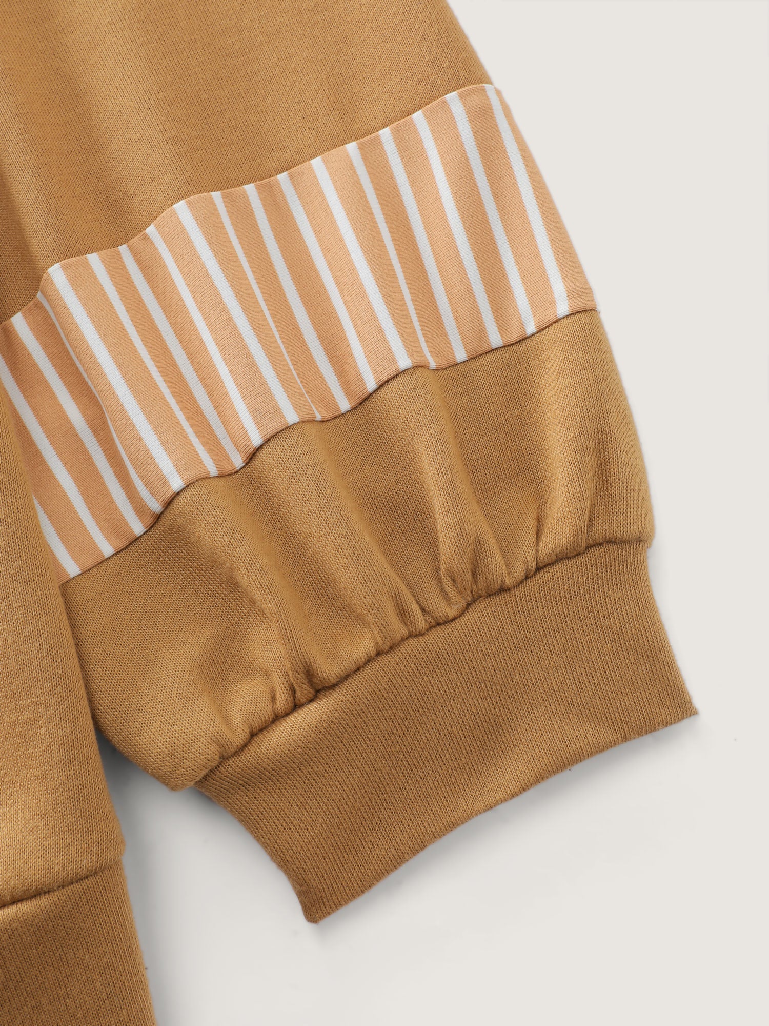 Color Stripe Collar Sweatshirt - Image 5