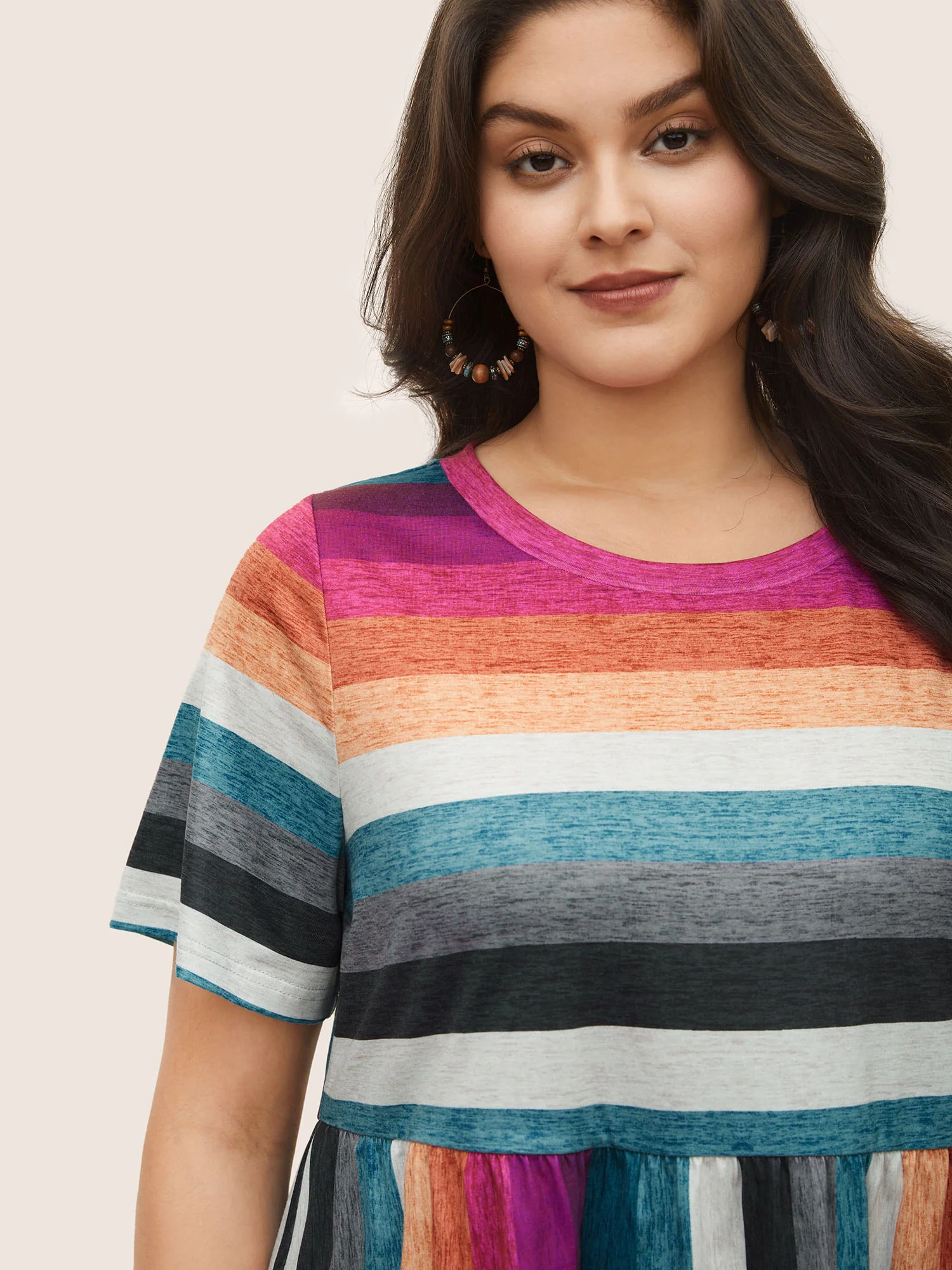 Color Striped Crew Neck Gathered T-shirt - Image 4