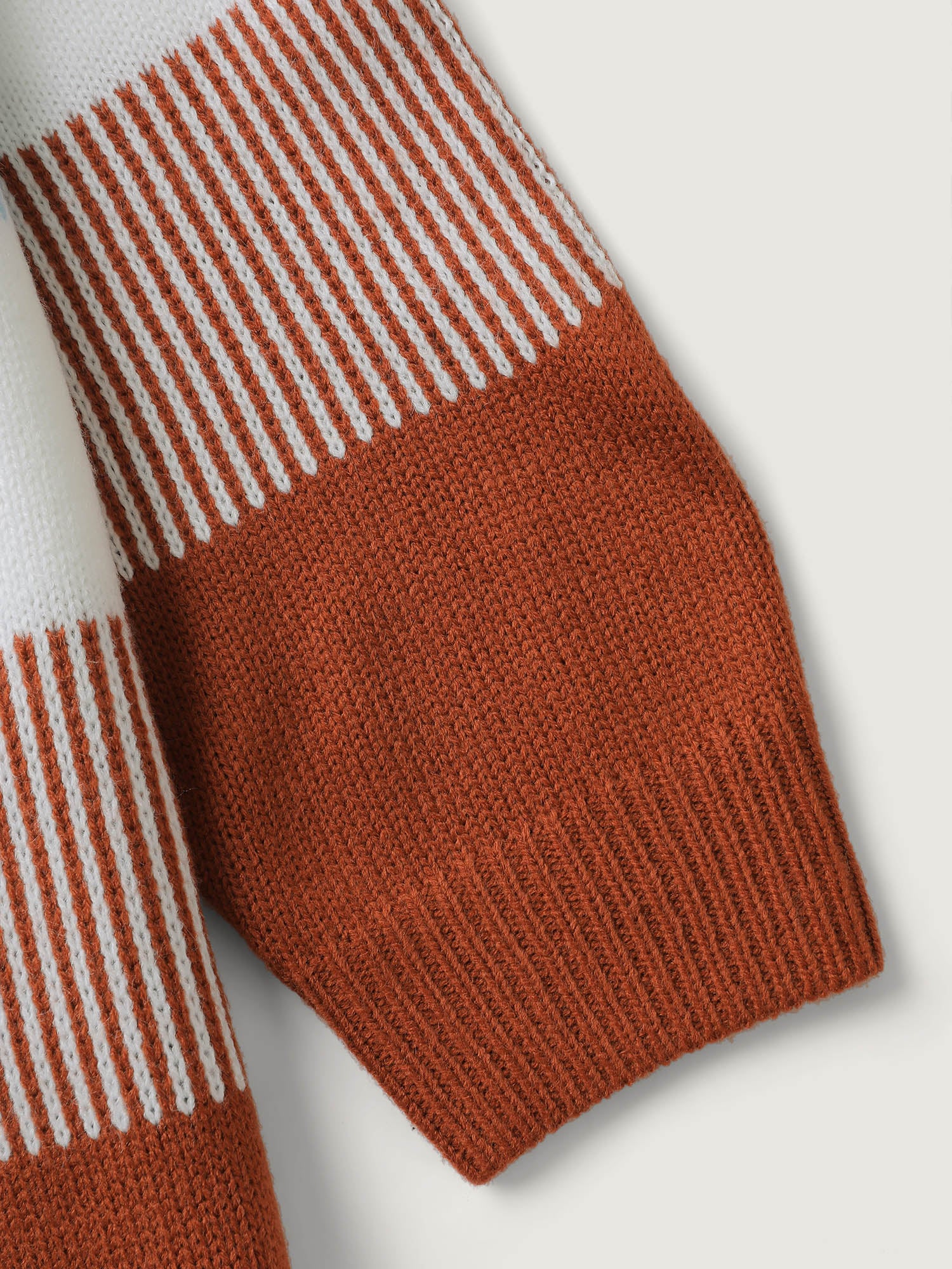 Color Stripes Textured Pullover - Image 5