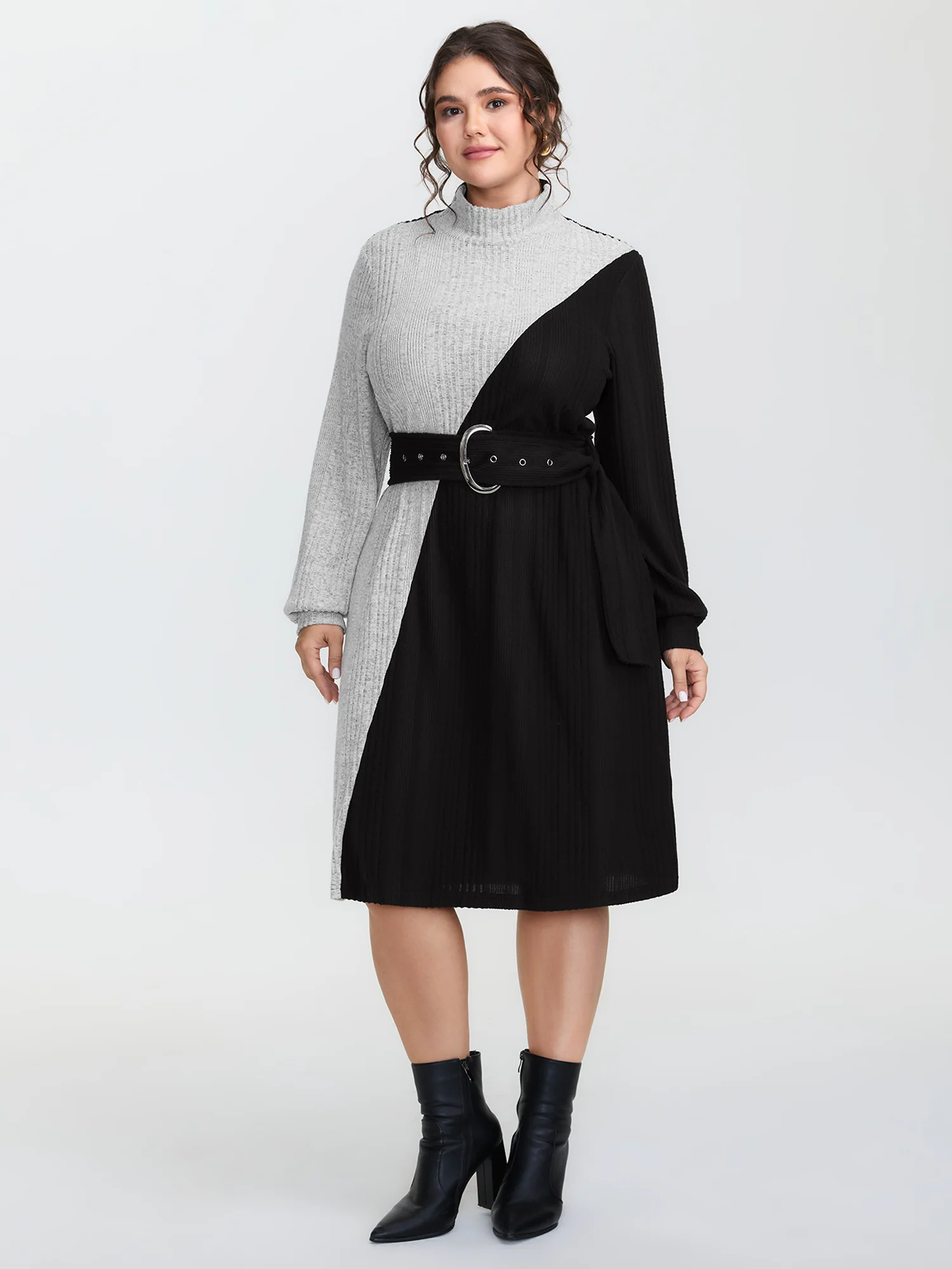 Colorblock Belted Ribbed Midi Dress - Image 3