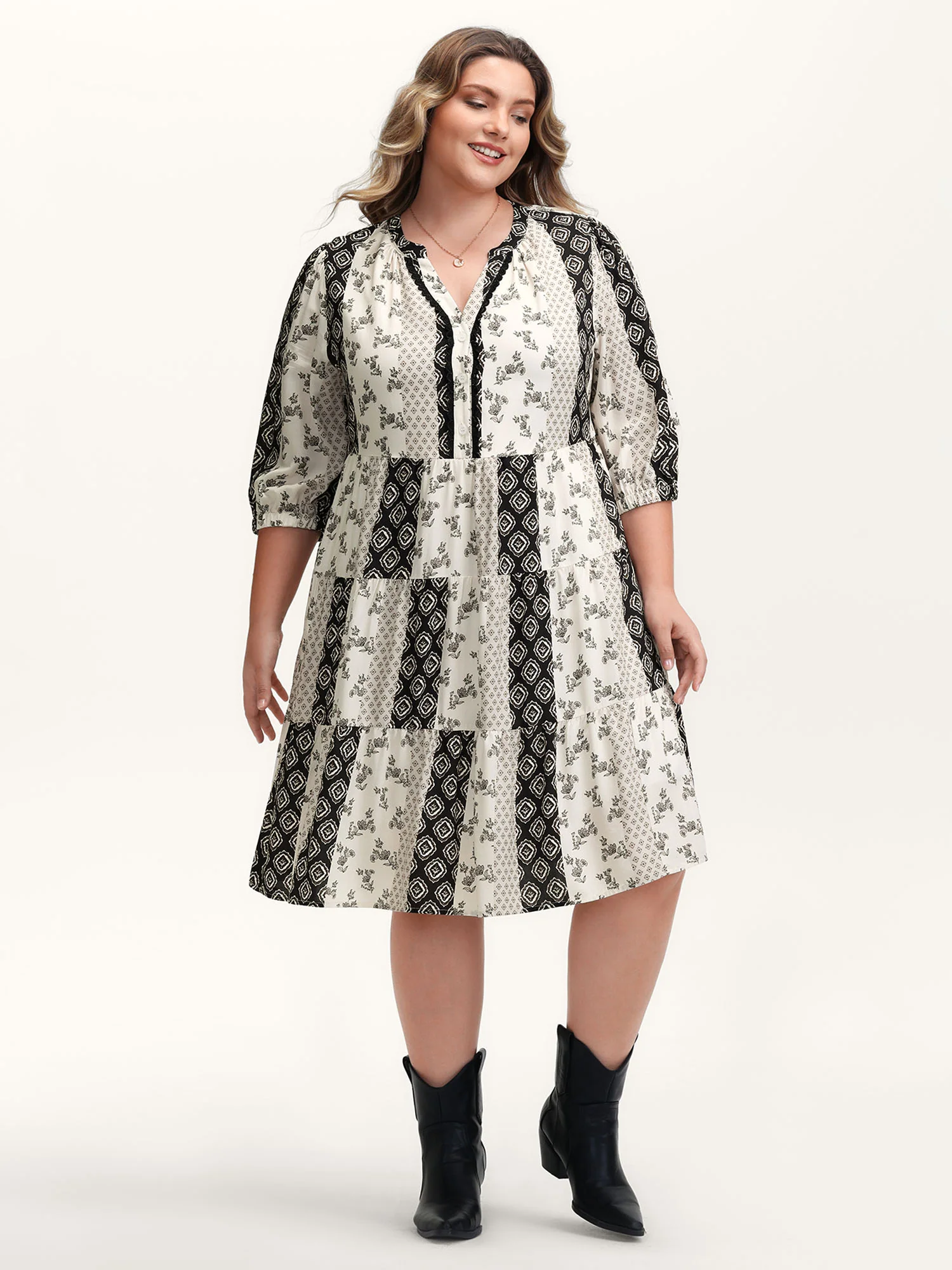 Colorblock Collage Print Tiered Midi Dress - Image 3