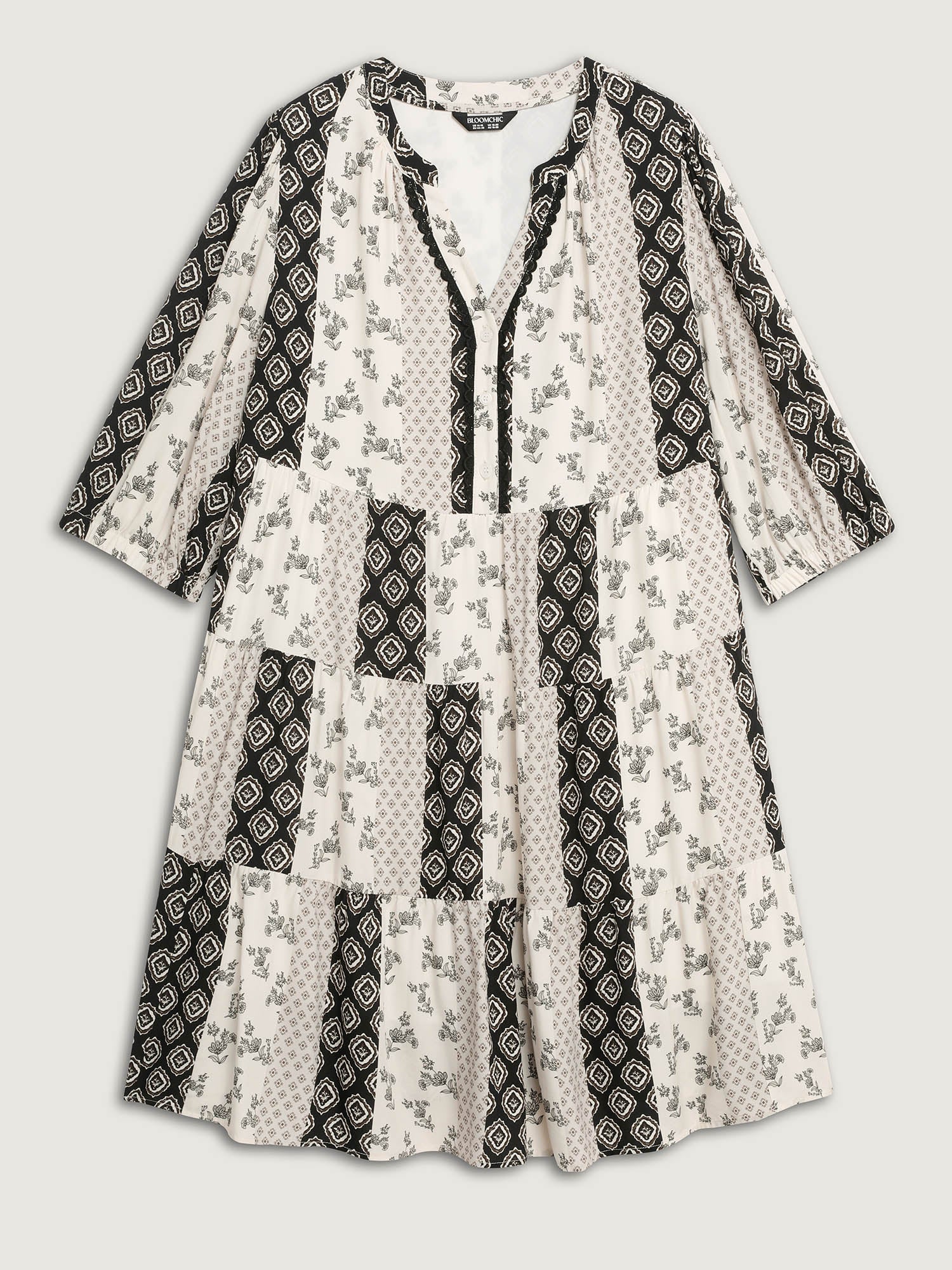 Colorblock Collage Print Tiered Midi Dress - Image 5