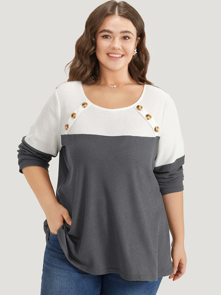 Colorblock Contrast Button Detail Crew Neck T-shirt - Image 2