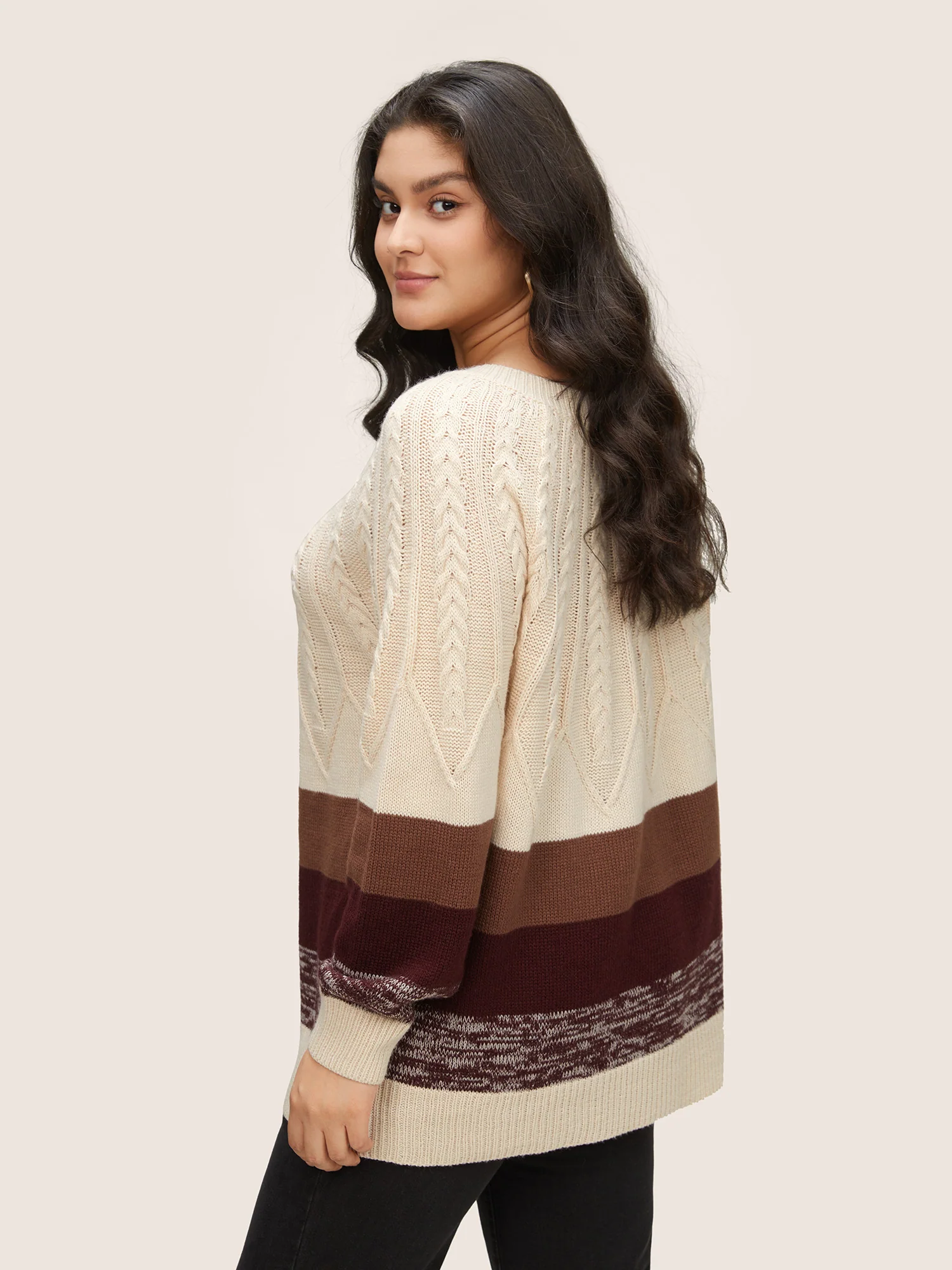 Colorblock Contrast Cable Knit Raglan Sleeve Pullover - Image 2