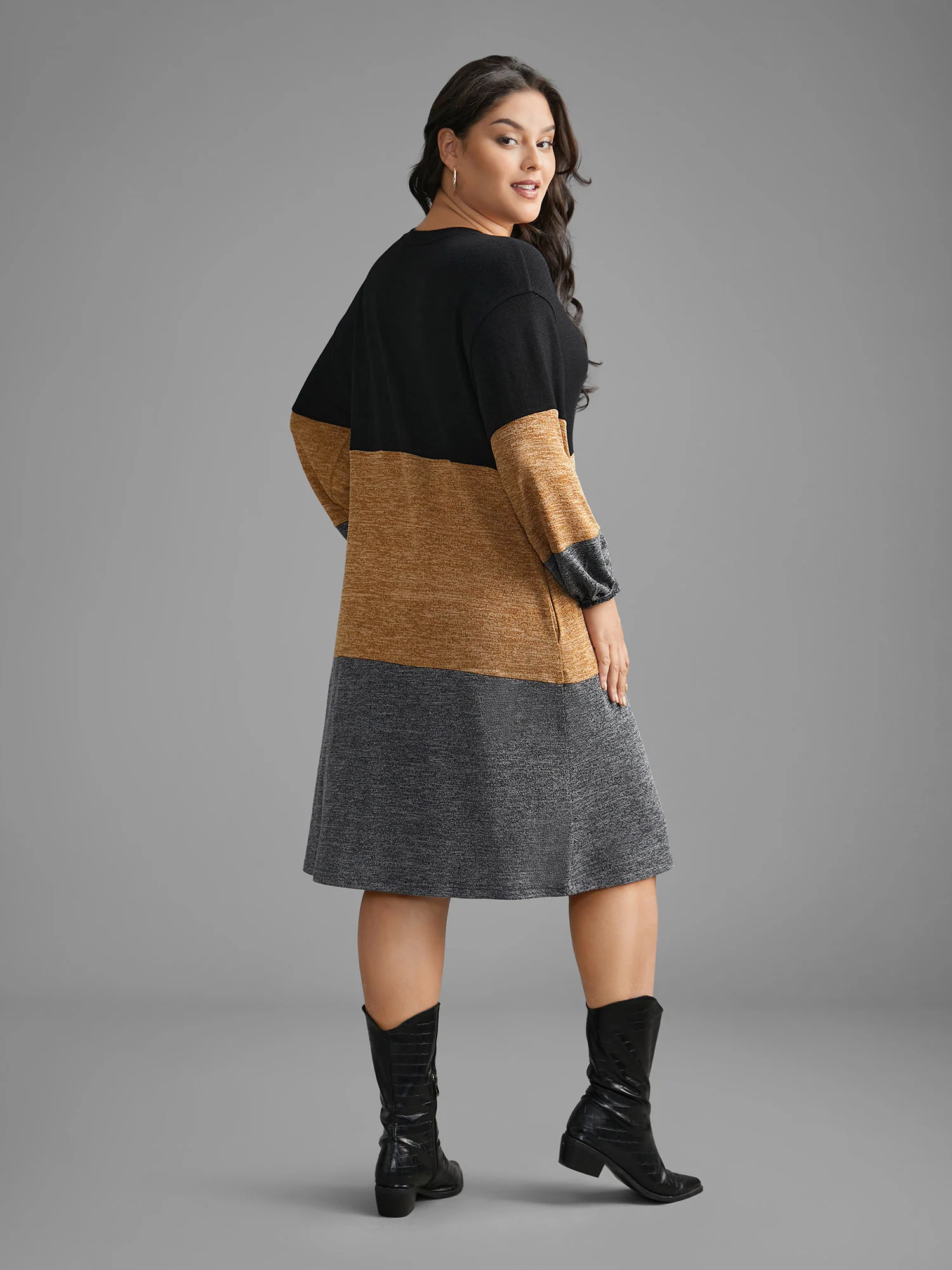 Colorblock Contrast Heather Pocket Knit Dress - Image 4