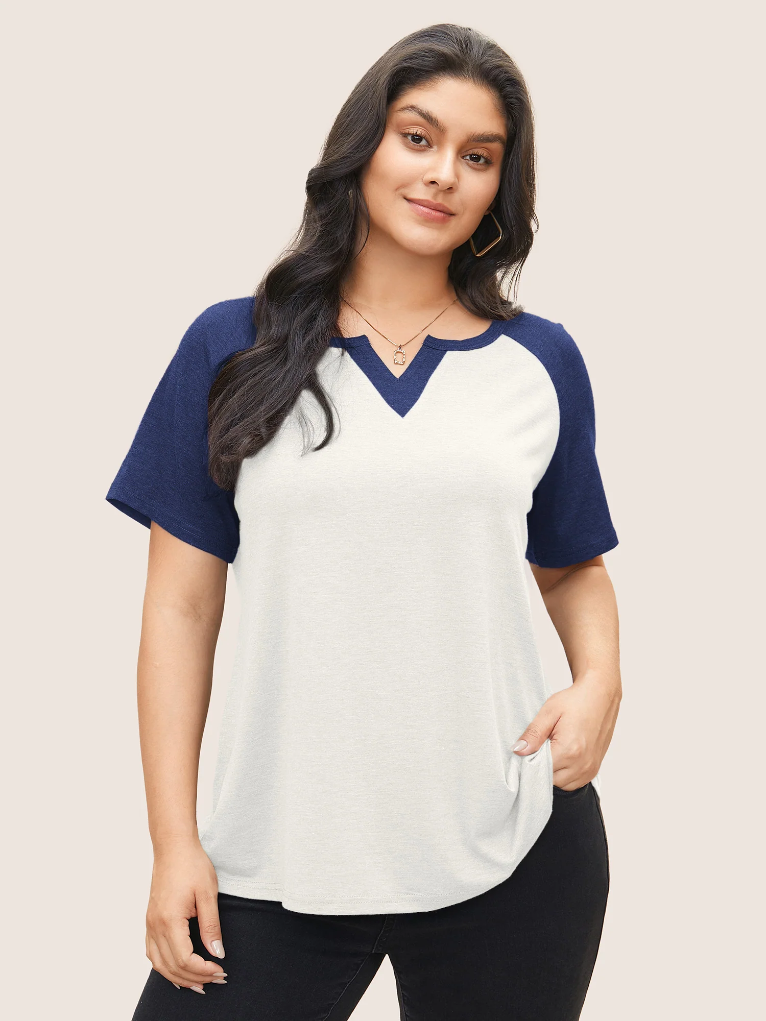 Colorblock Contrast Notched Raglan Sleeve T-shirt - Image 25