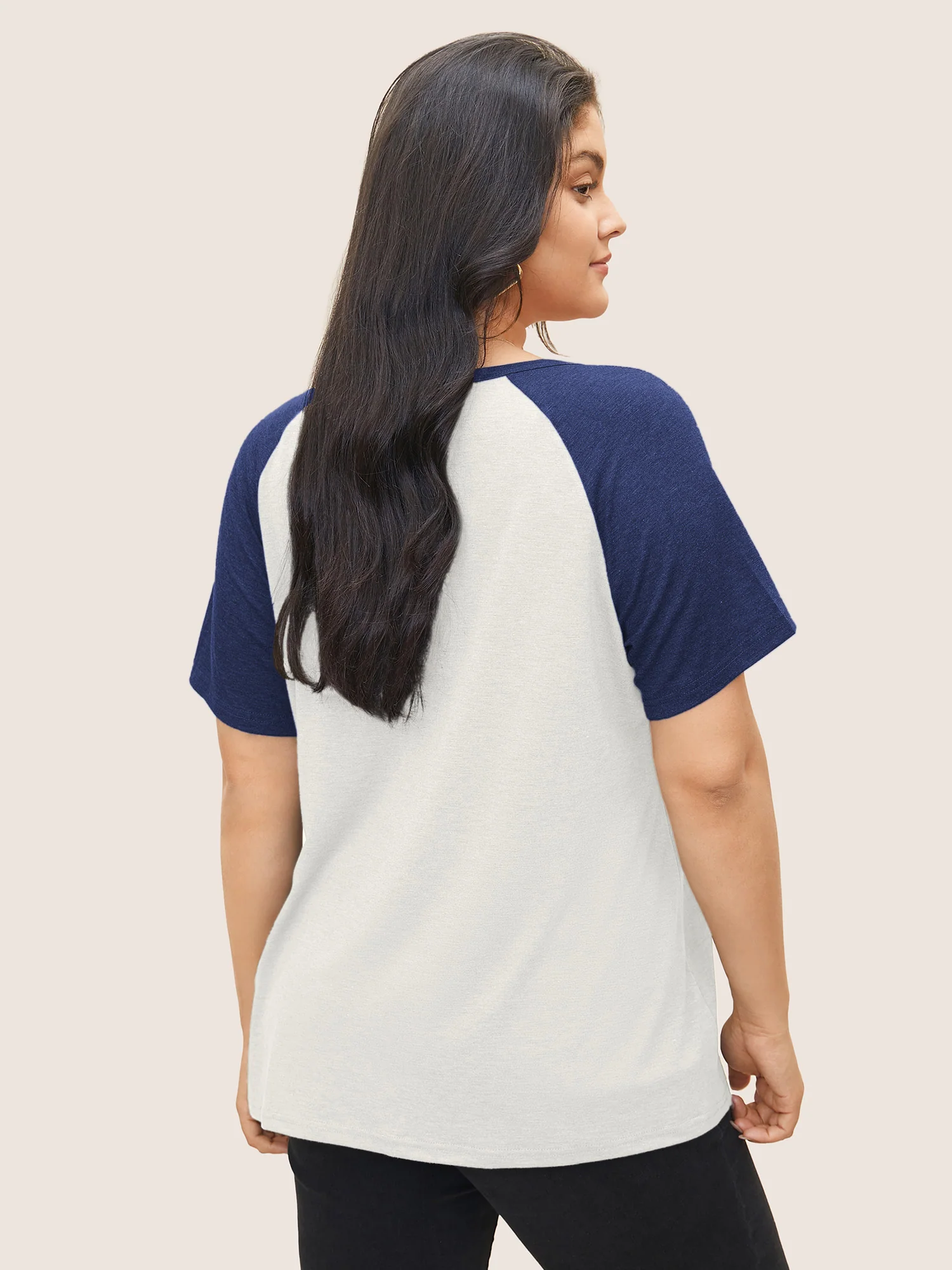 Colorblock Contrast Notched Raglan Sleeve T-shirt - Image 28