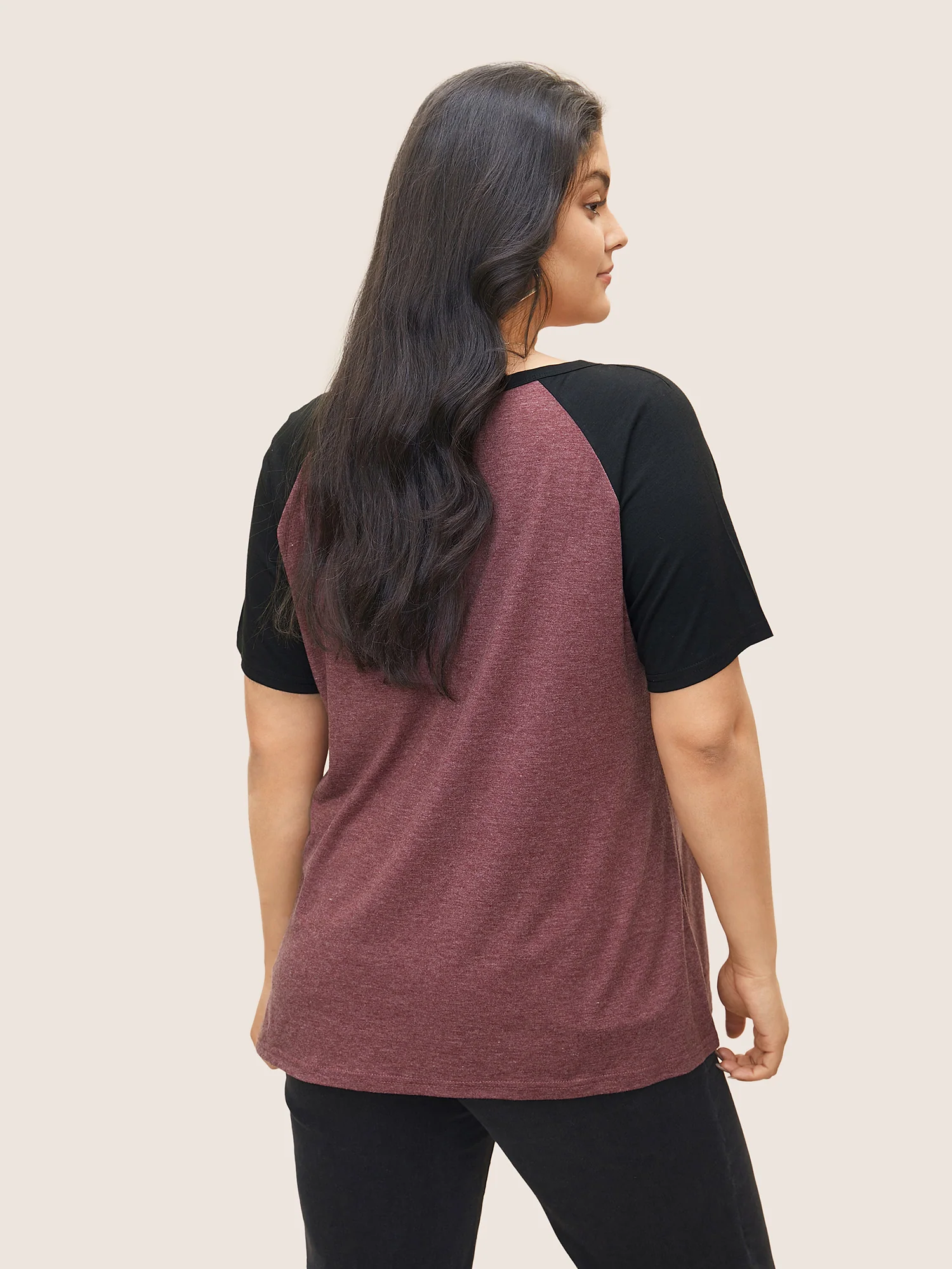 Colorblock Contrast Notched Raglan Sleeve T-shirt - Image 8