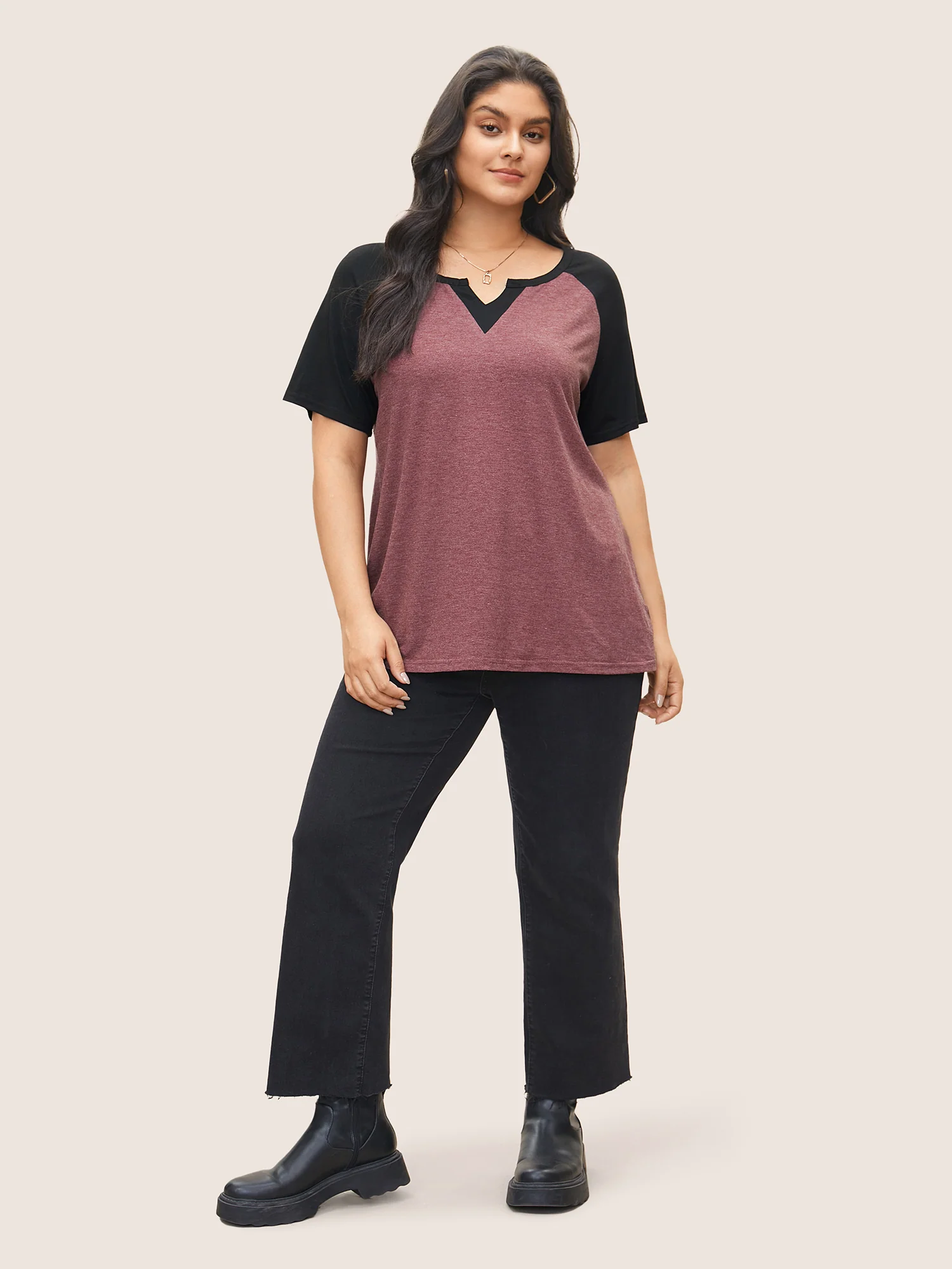 Colorblock Contrast Notched Raglan Sleeve T-shirt - Image 9