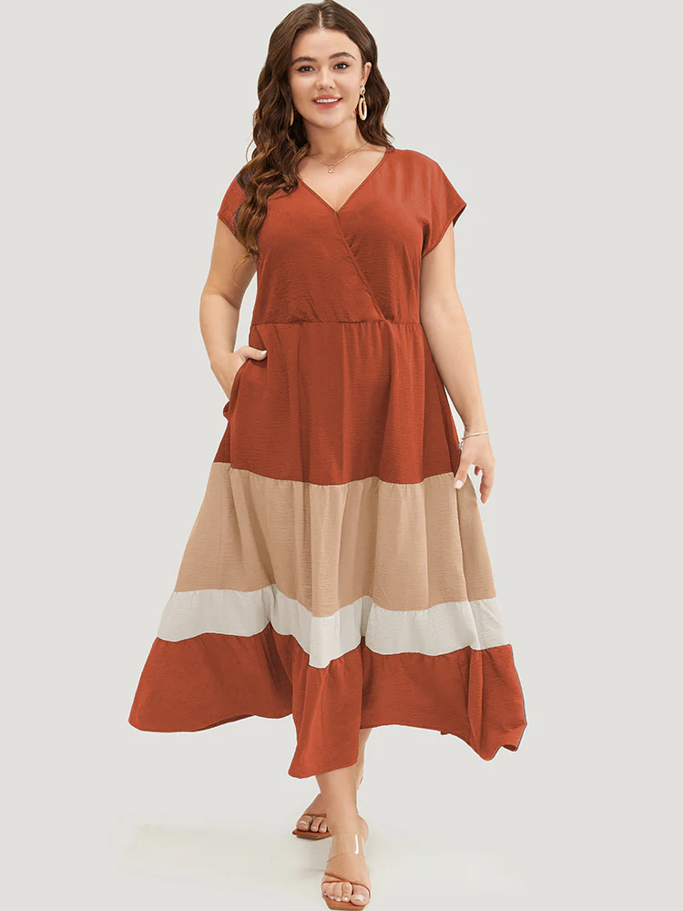 Colorblock Contrast Pocket Wrap Flutter Tiered Tank Dress - Image 4