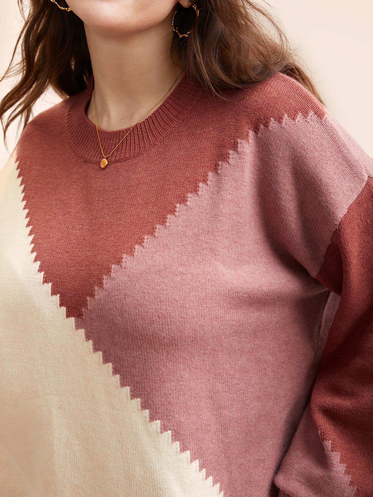 Colorblock Contrast Round Neck Pullover - Image 5
