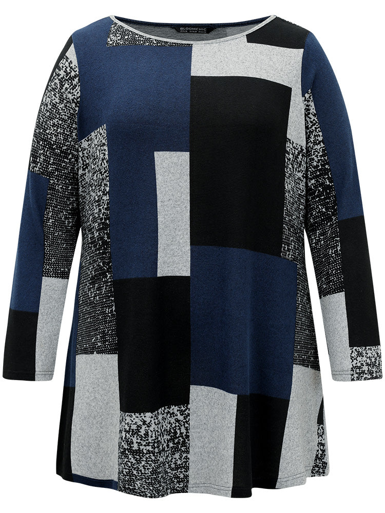 Colorblock Contrast Round Neck T-shirt - Image 14