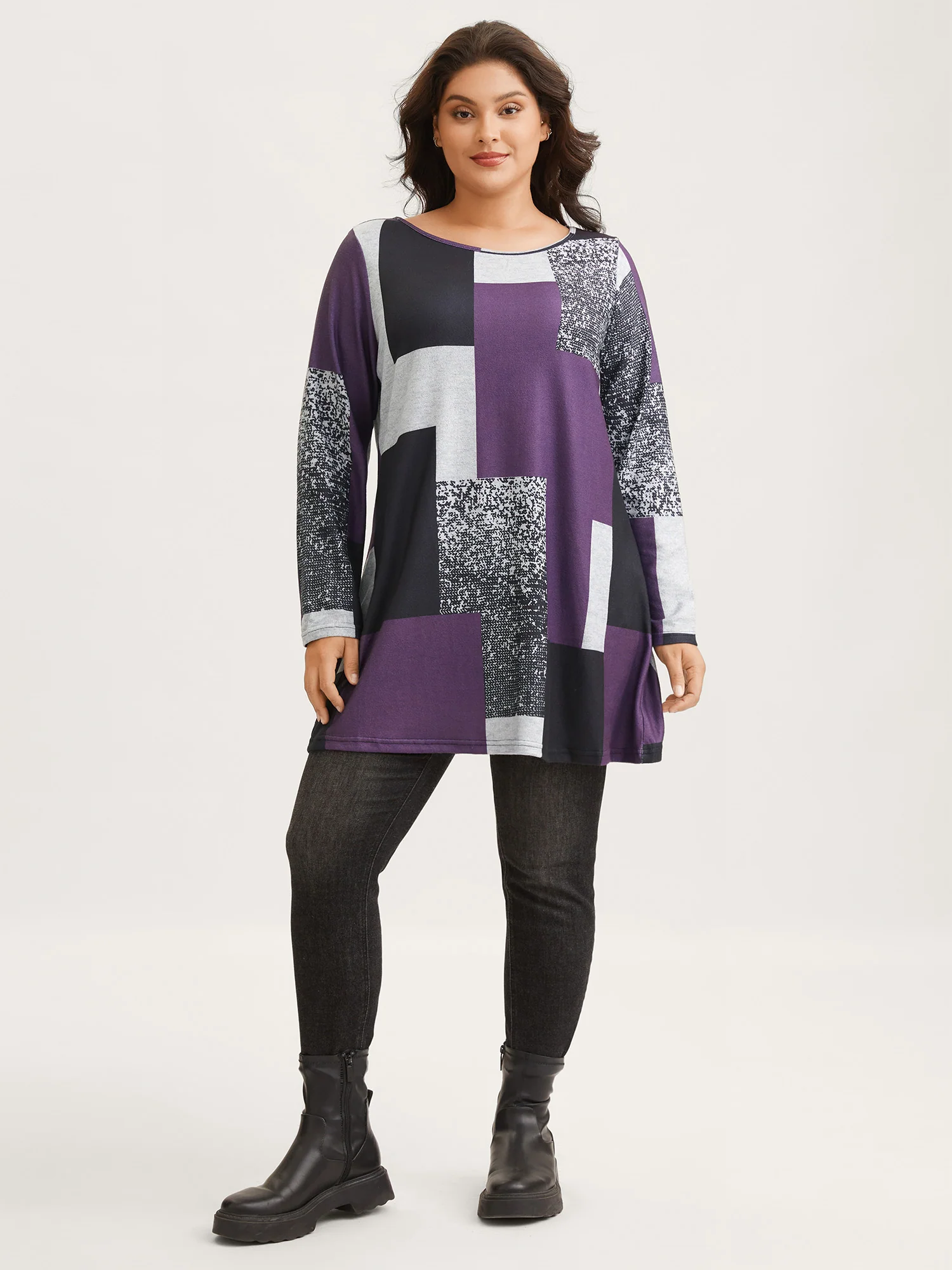 Colorblock Contrast Round Neck T-shirt - Image 4