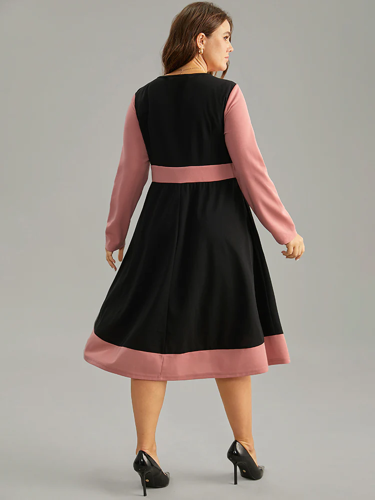 Colorblock Contrast Ruffle Hem Dress - Image 3