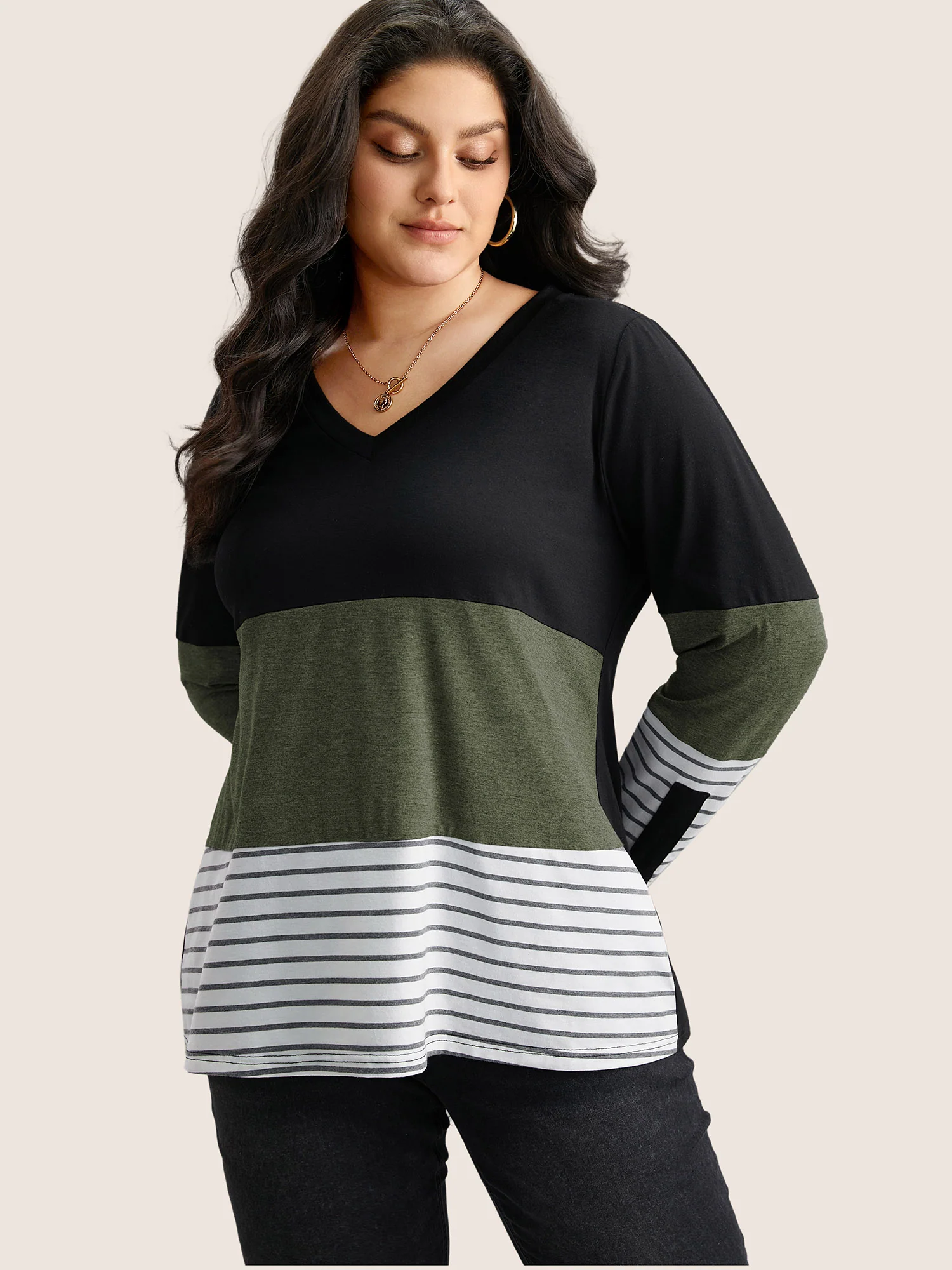 Colorblock Contrast Striped V Neck T-shirt - Image 19