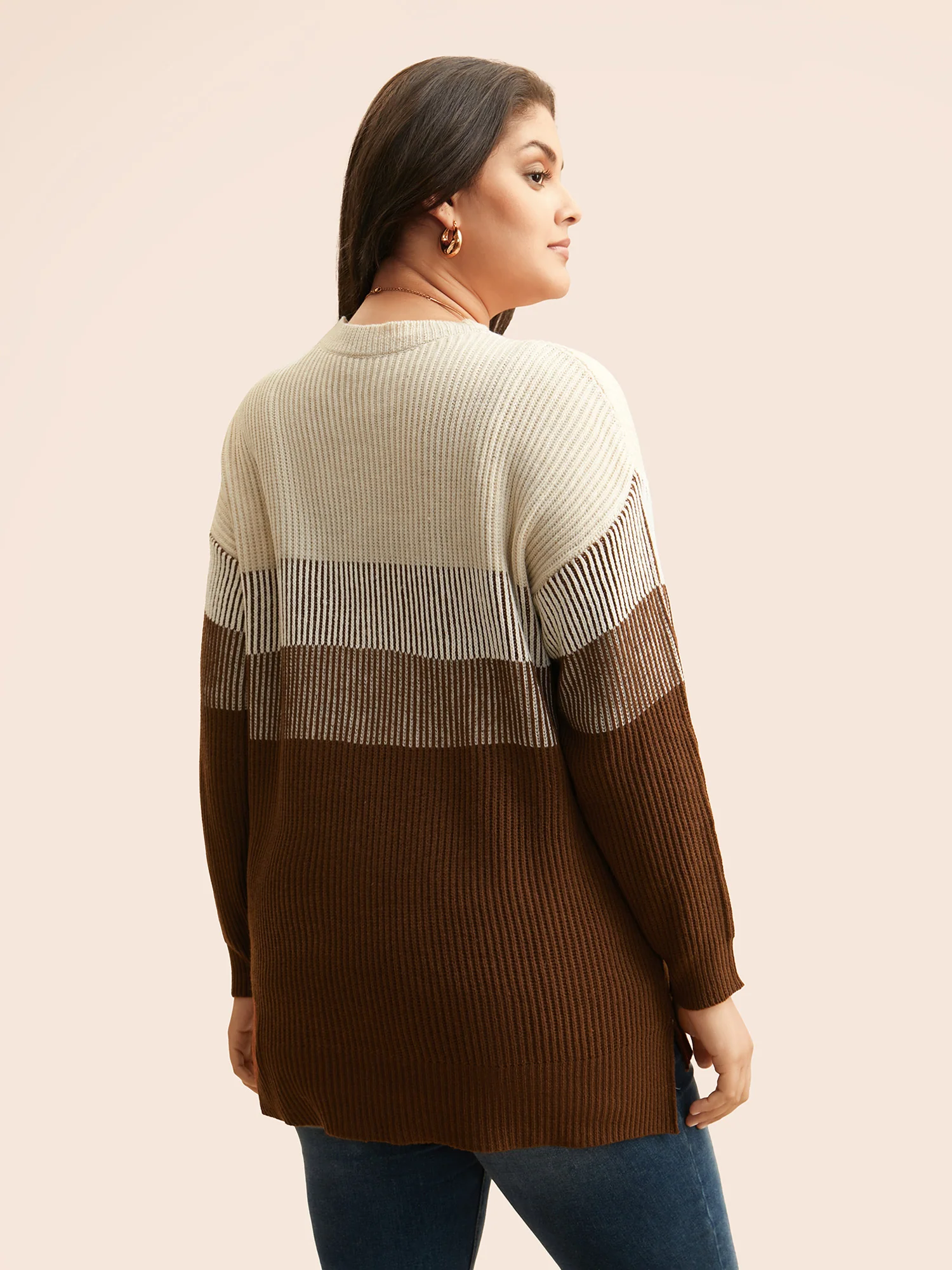 Colorblock Contrast Texture Slit Hem Pullover - Image 2