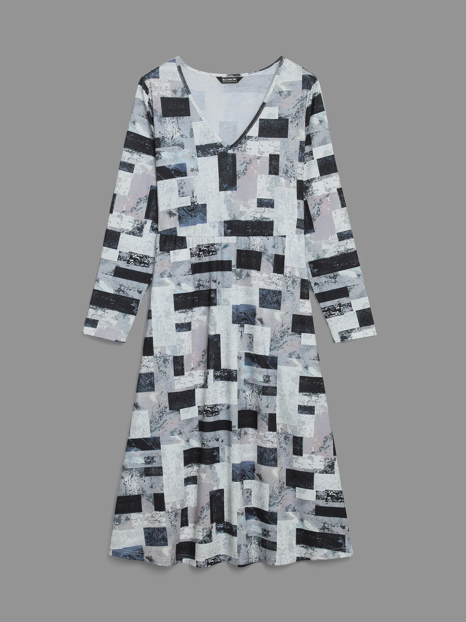 Colorblock Contrast V Neck Midi Dress - Image 8