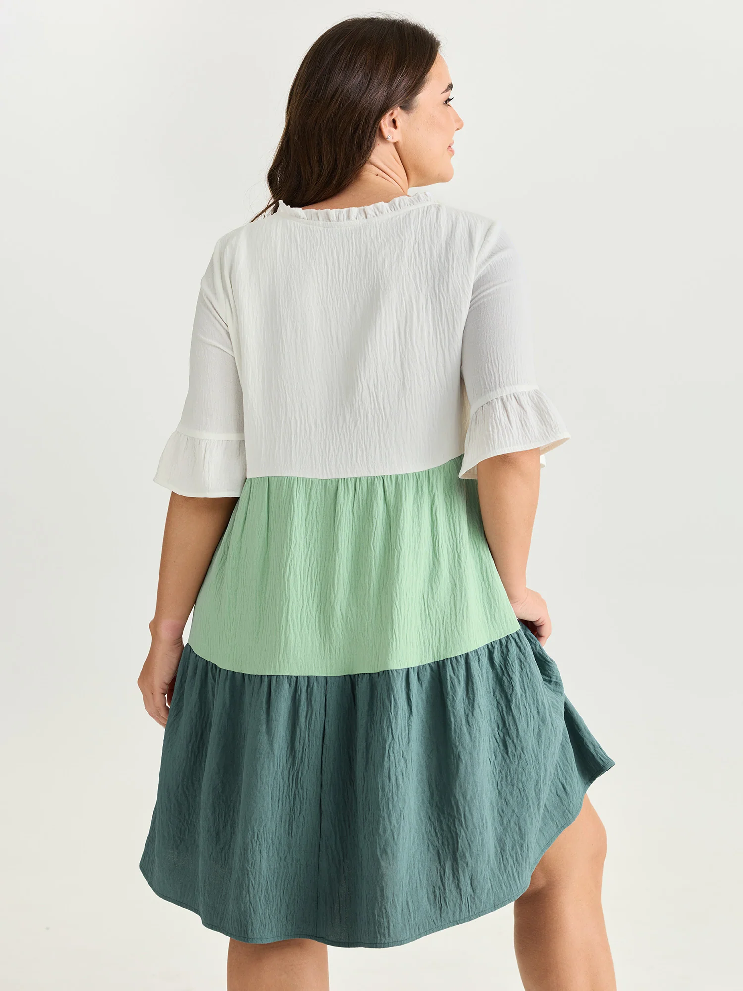 Colorblock Drawstring Neckline Tiered Mini Dress - Image 4