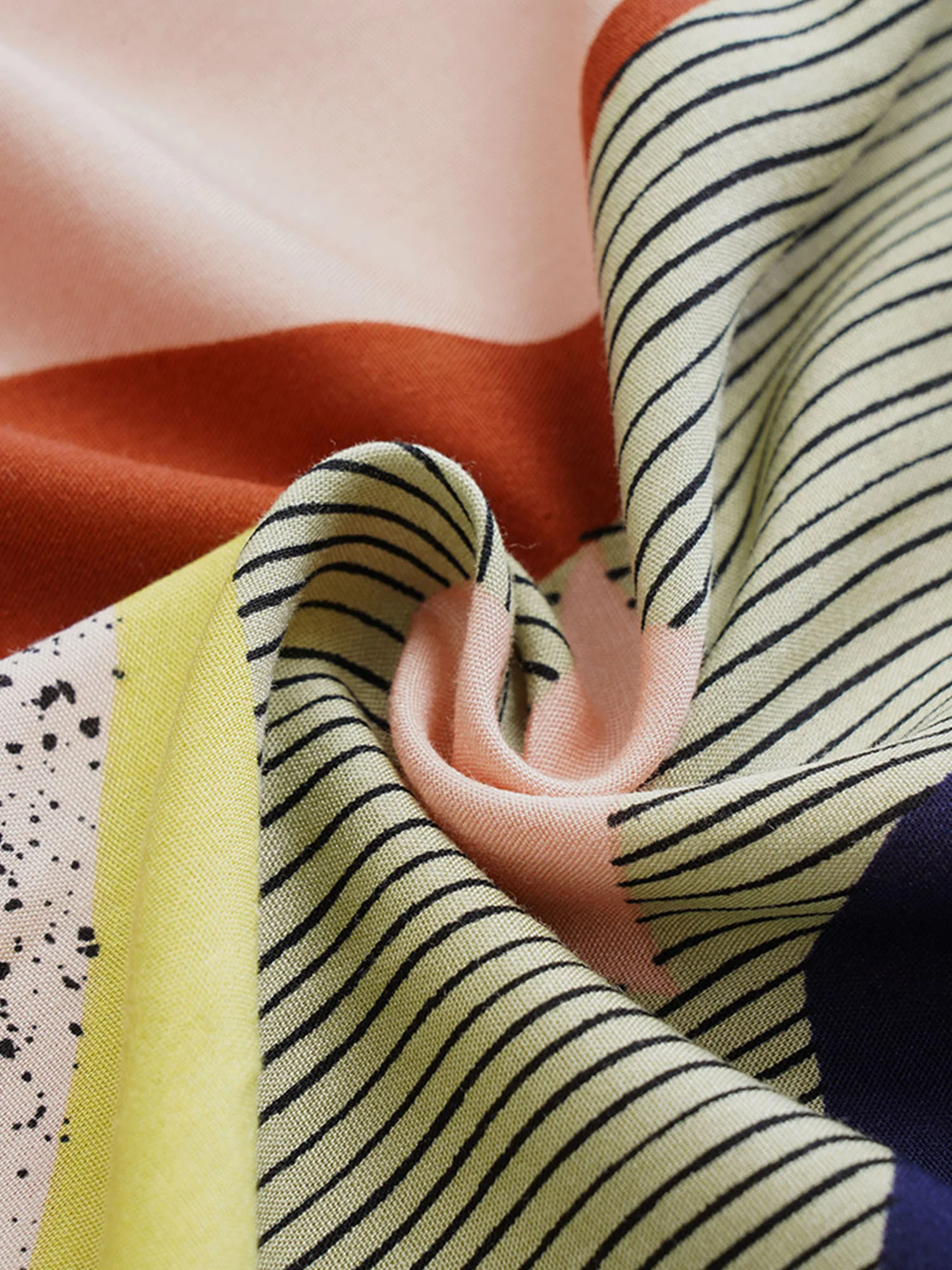 Colorblock Elastic Cuffs Contrast Belted Dress - Image 6