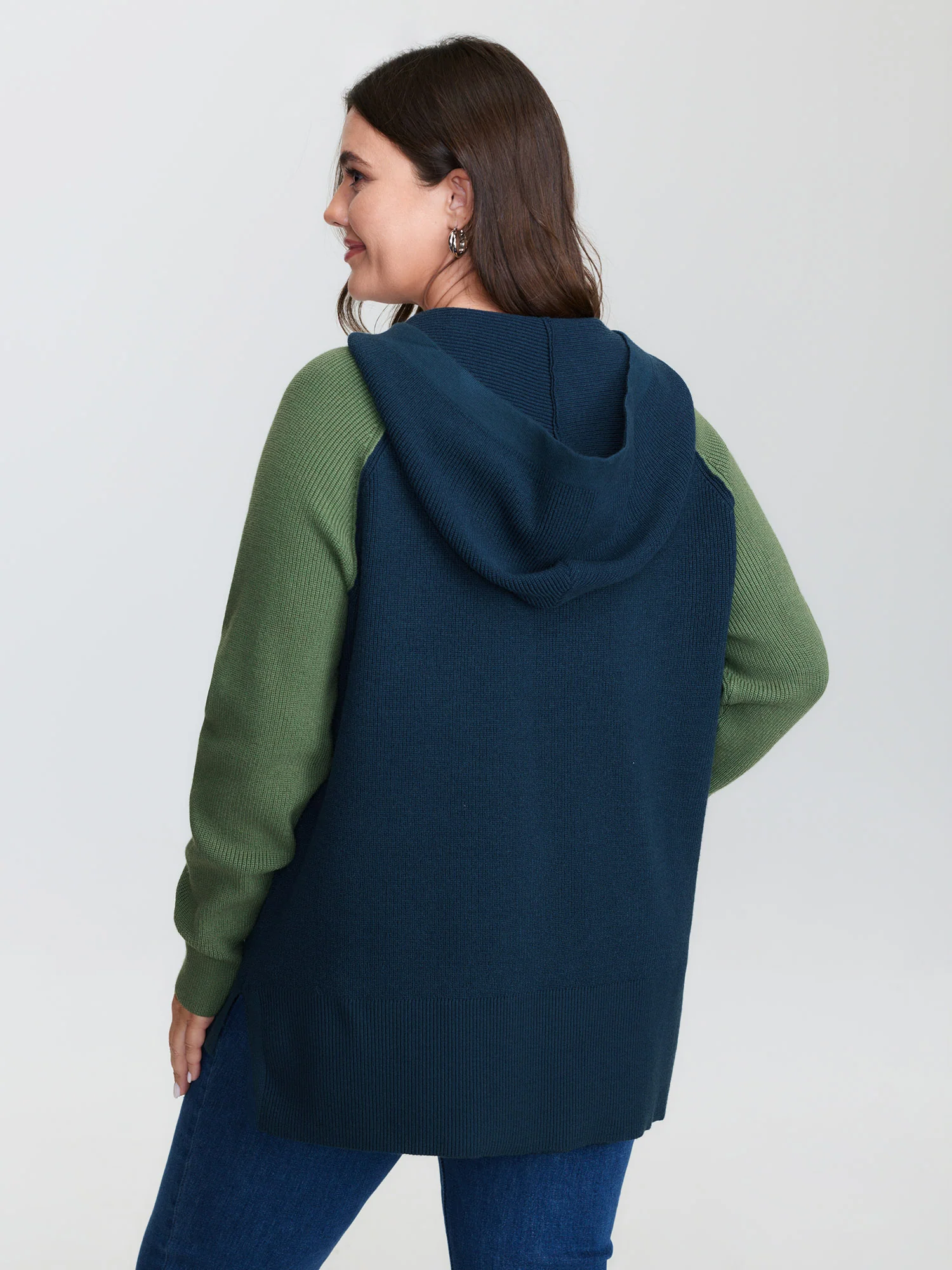 Colorblock Hooded Raglan Sleeve Pullover - Image 5