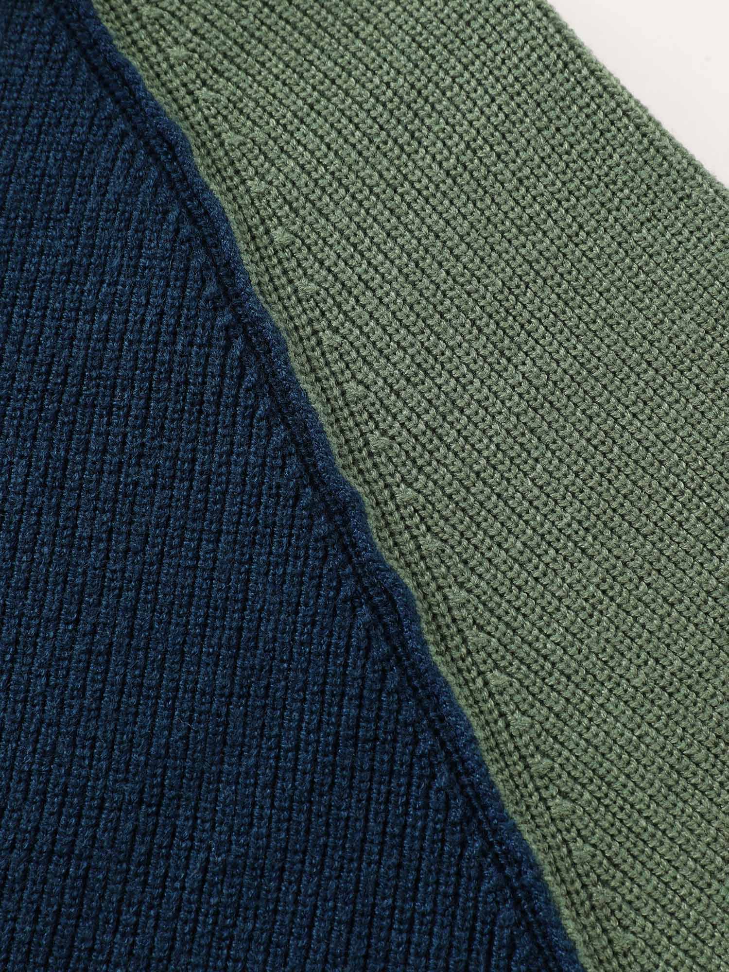 Colorblock Hooded Raglan Sleeve Pullover - Image 6