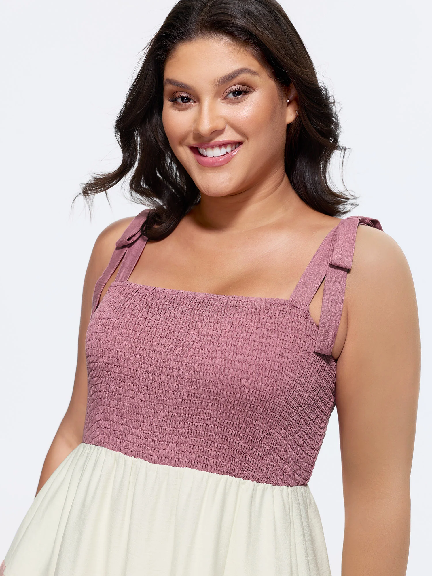 Colorblock Shirred Bodice Tiered Mini Dress - Image 2