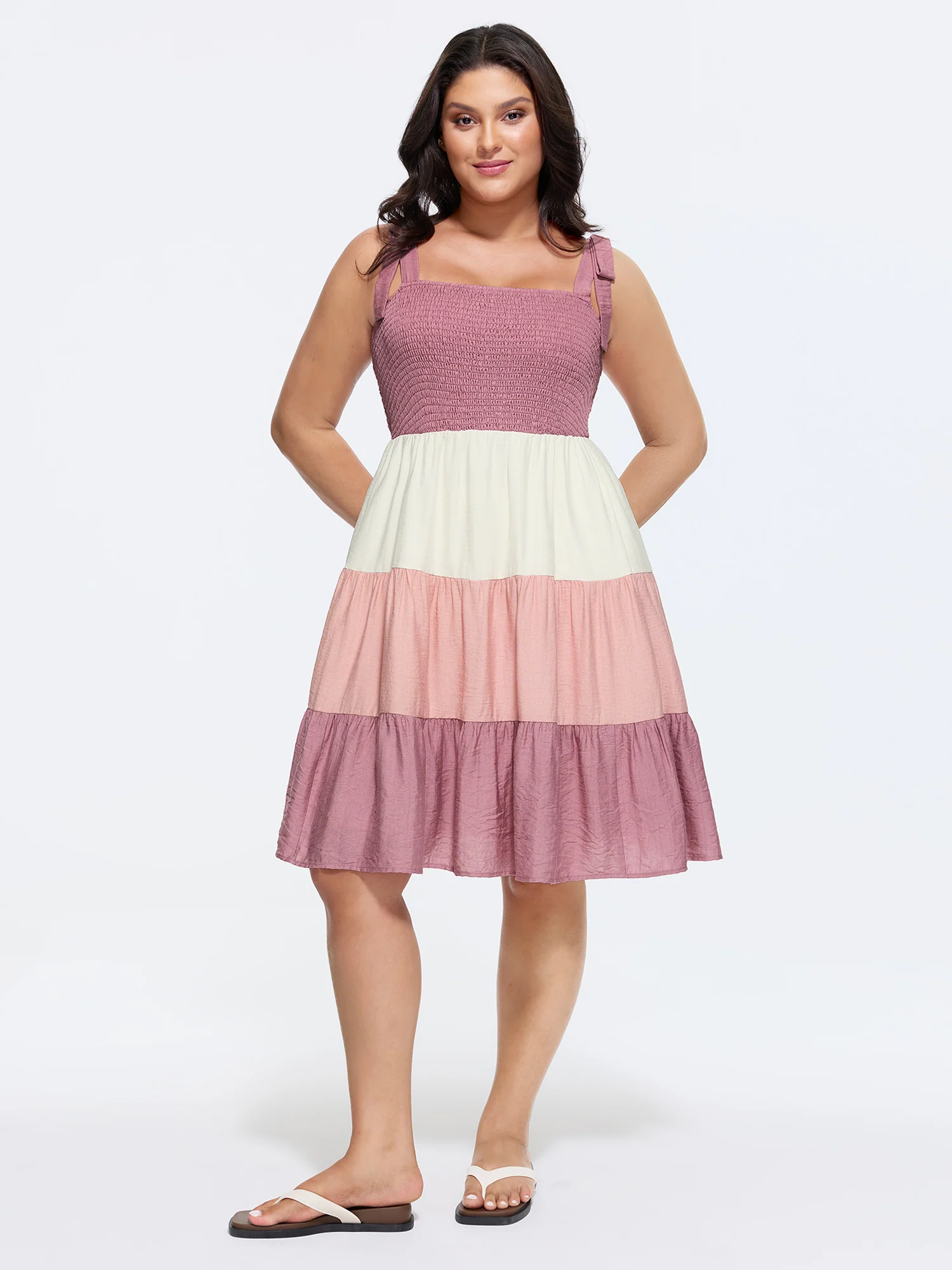 Colorblock Shirred Bodice Tiered Mini Dress - Image 3