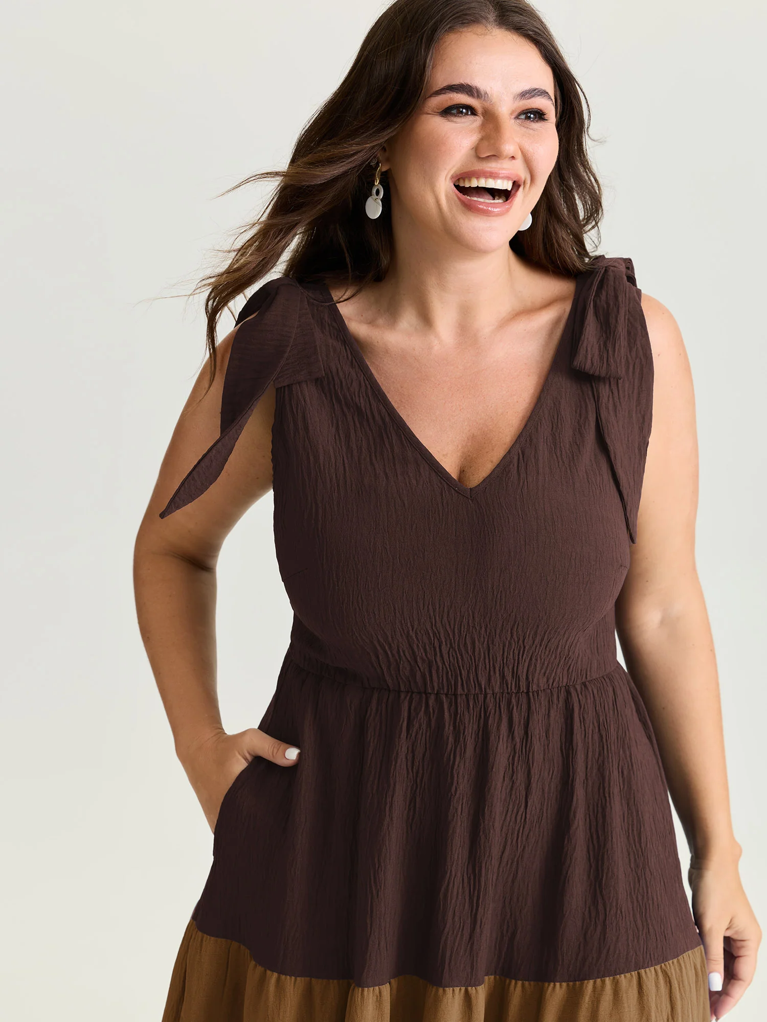 Colorblock Shoulder-Tie Tiered Maxi Dress - Image 13