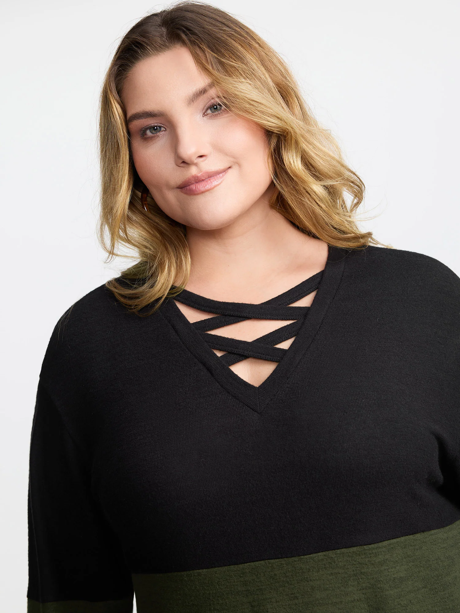 Colorblock Spliced Cross-Tie Sweatshirt - Image 8