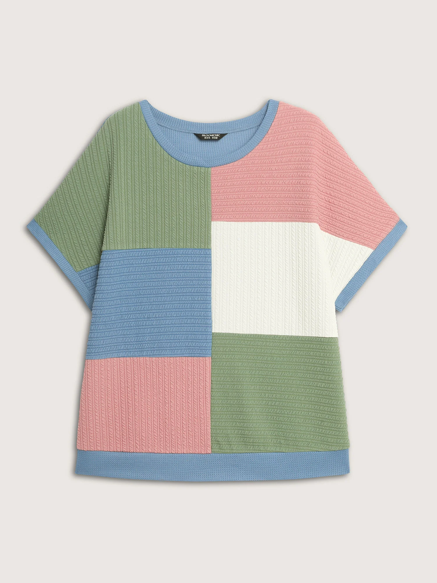 Colorblock Textured Round Neck T-Shirt - Image 7