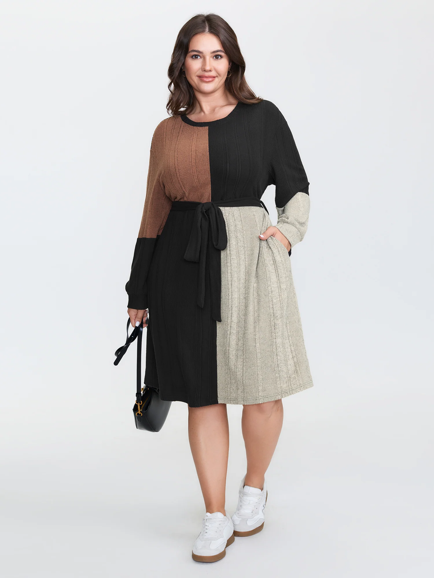 Colorblock Textured Waist-Tie Pockets Midi Dress - Image 3