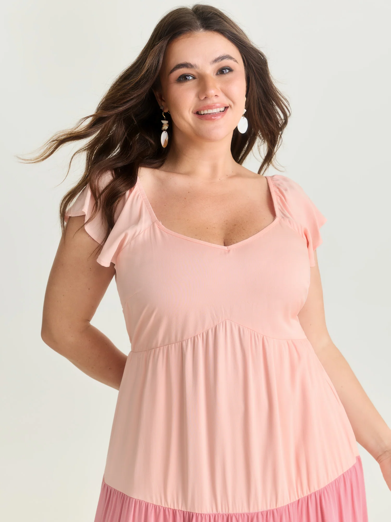 Colorblock Tiered Ruffled Sleeve Maxi Dress - Image 2