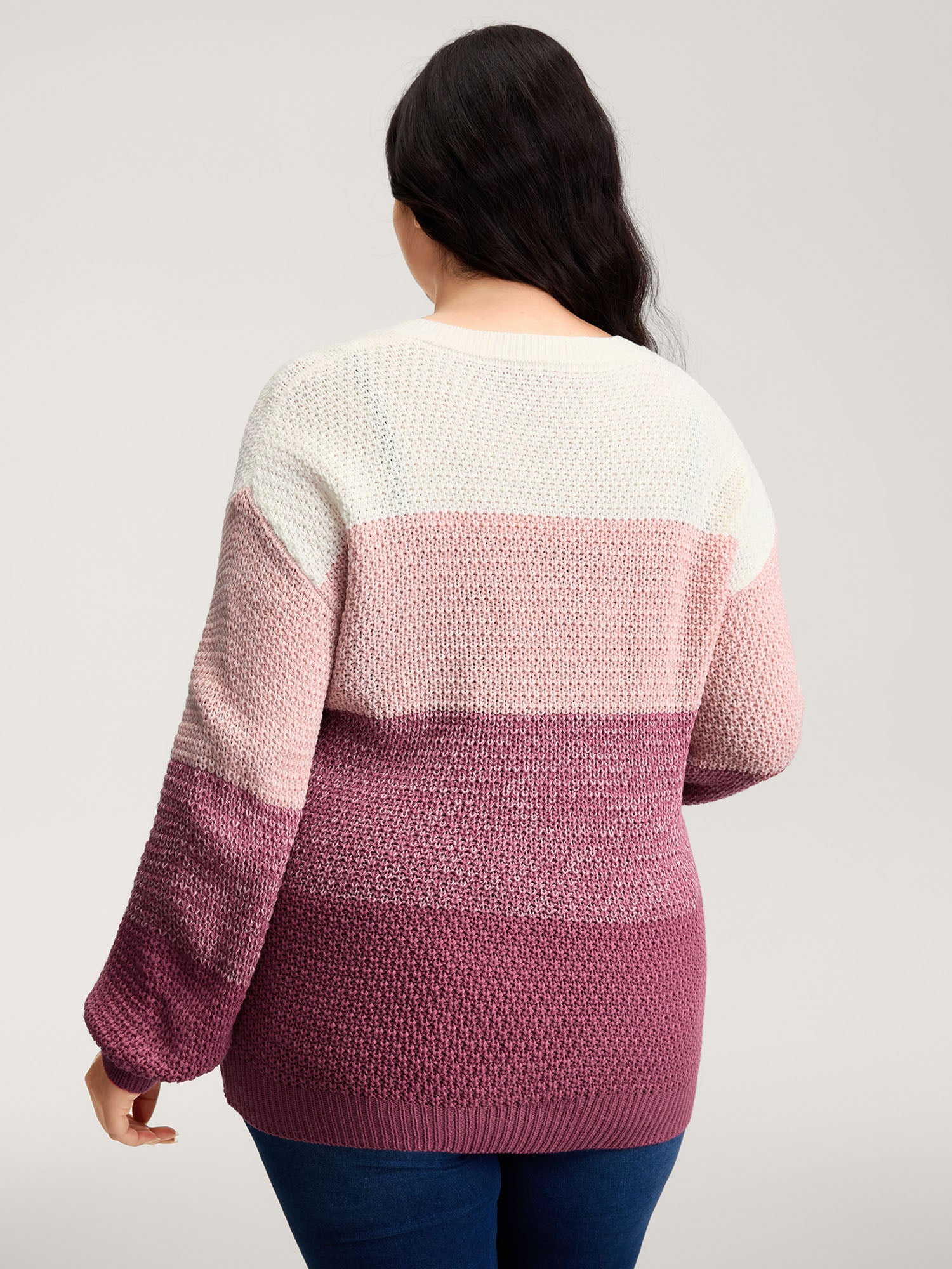 Colorblock Tissue-Textured Split Pullover - Image 4
