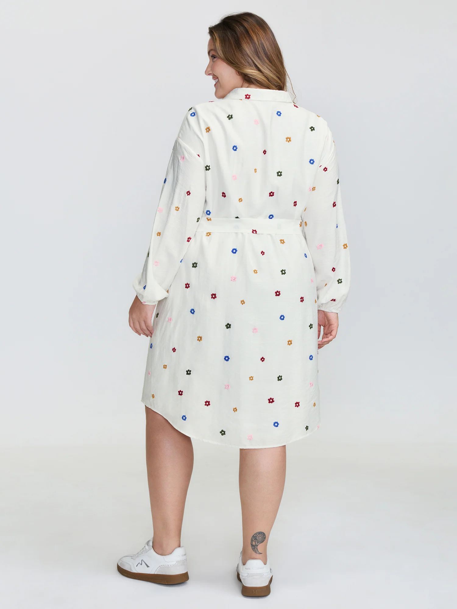 Colorful Floral Embroidery Pockets Midi Dress - Image 4