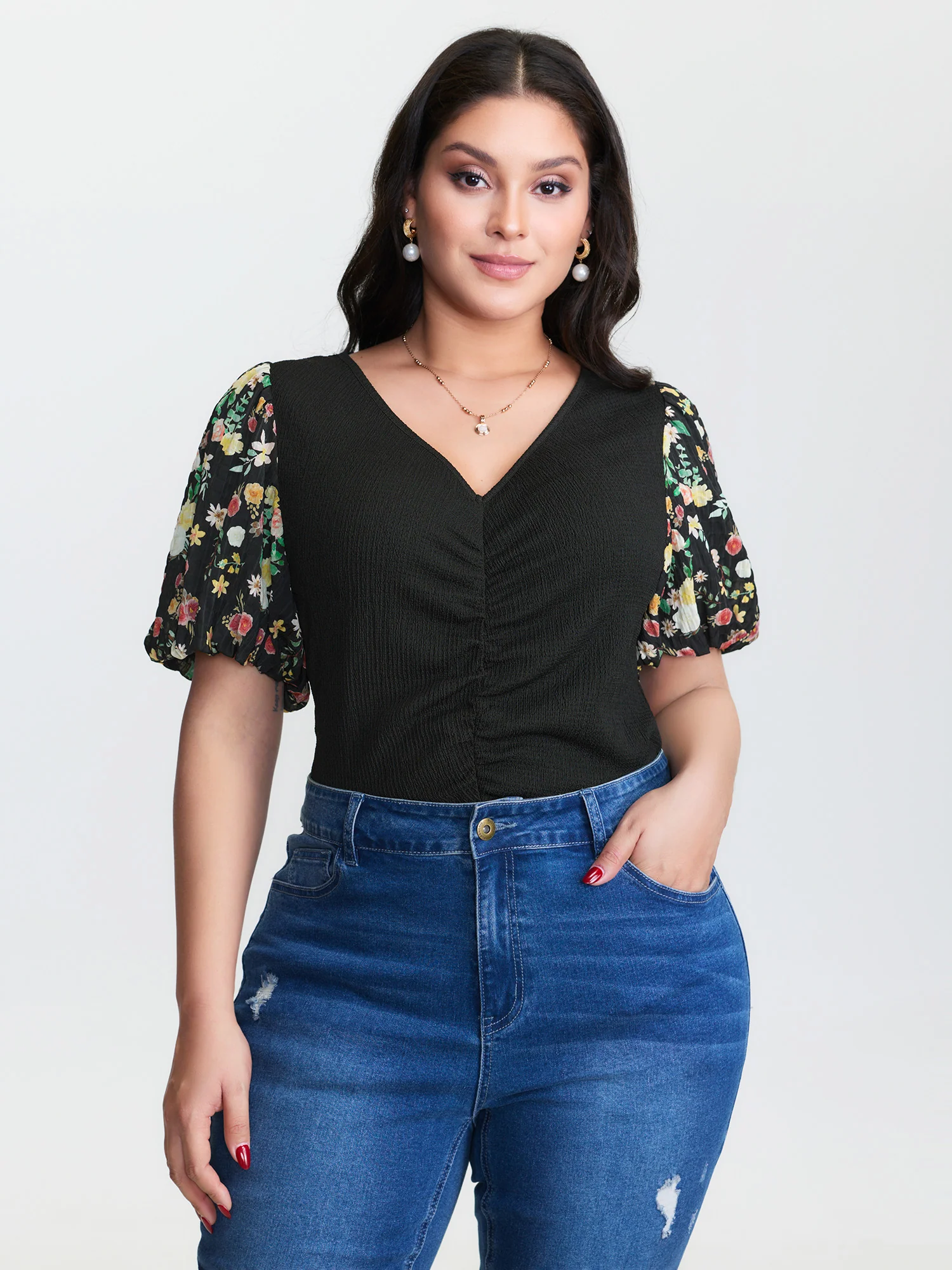 Colorful Floral Print Ruched T-Shirt - Image 5