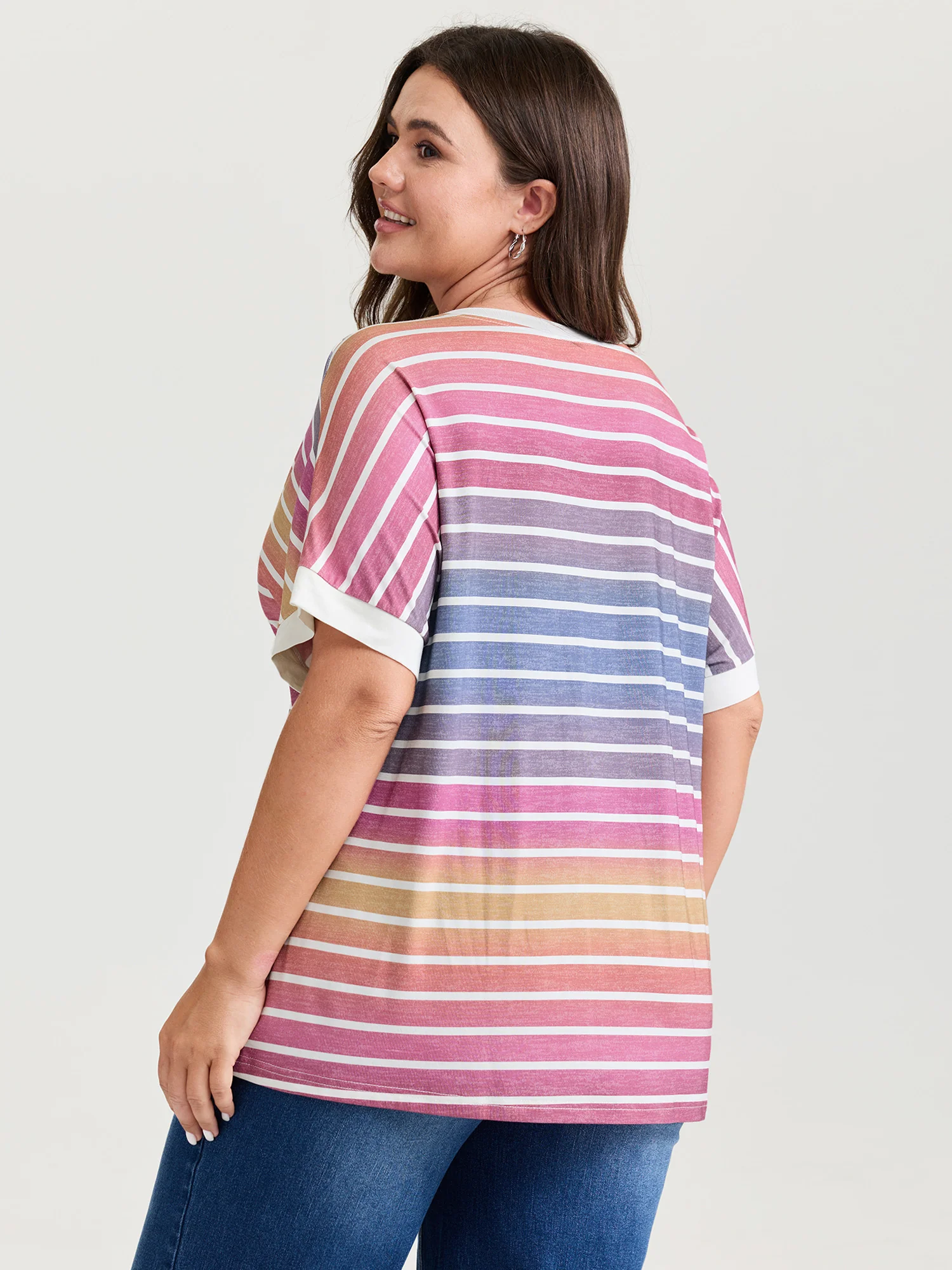 Colorful Gradient Stripe Round Neck T-Shirt - Image 4