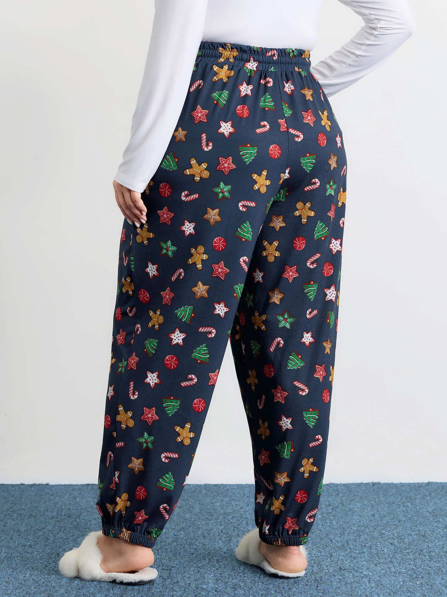 Colorful Holiday Print Pants - Image 5