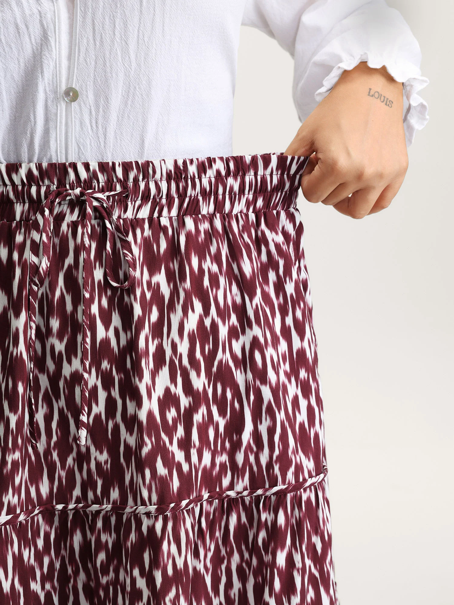 Colorful Leopard Print Drawstring Maxi Skirt - Image 4